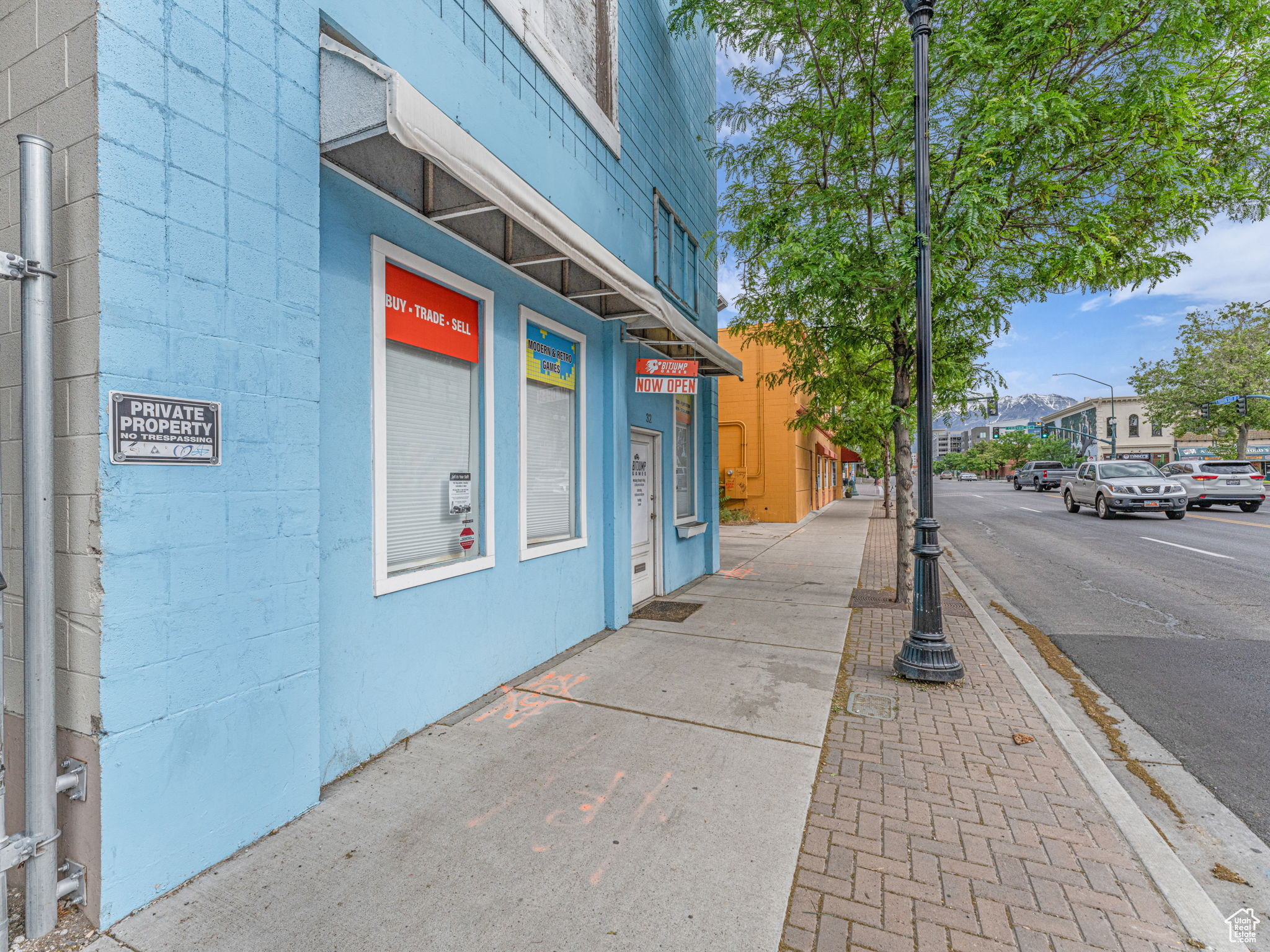 main property photo 11
