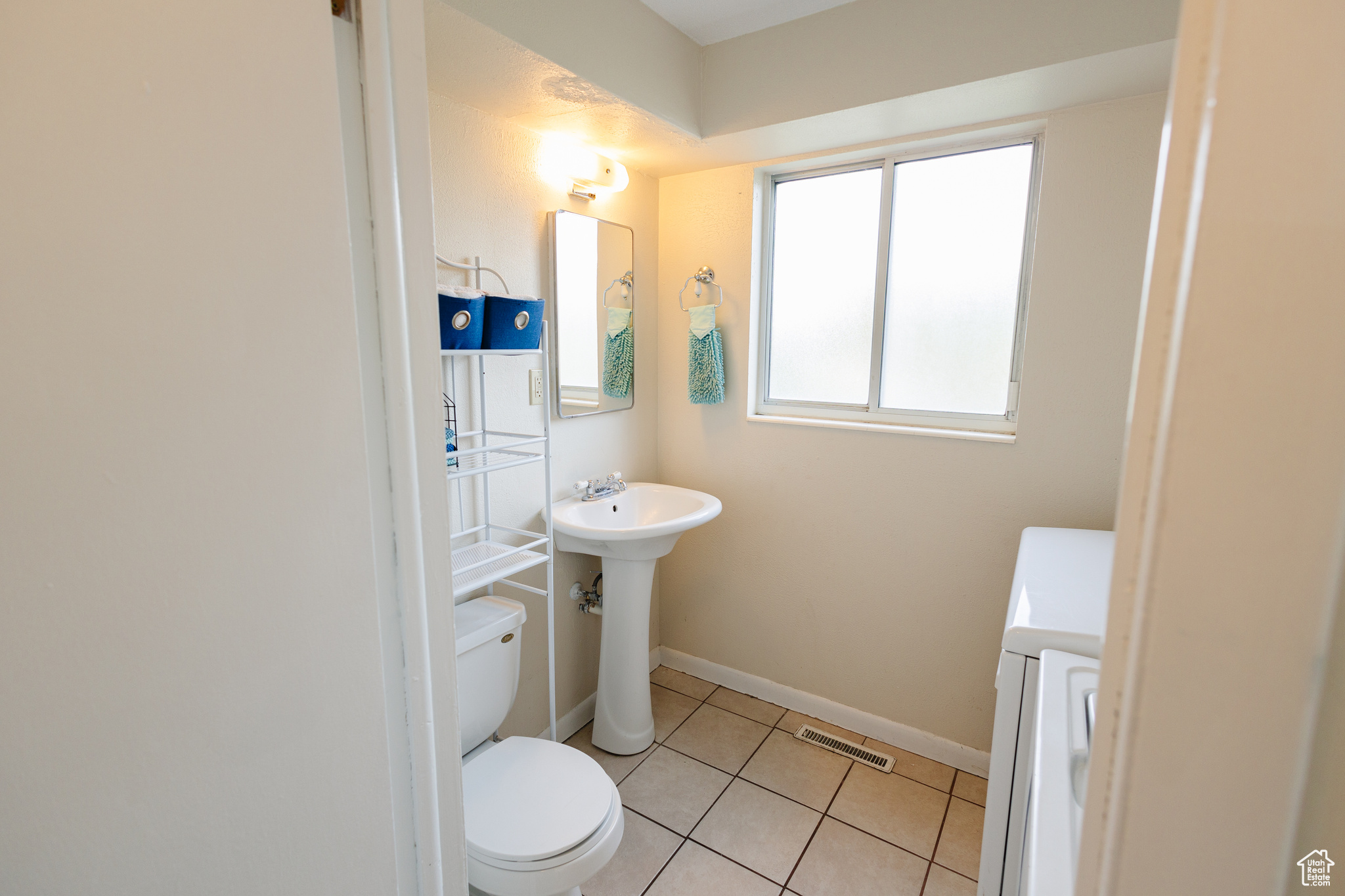property viewer photo 9
