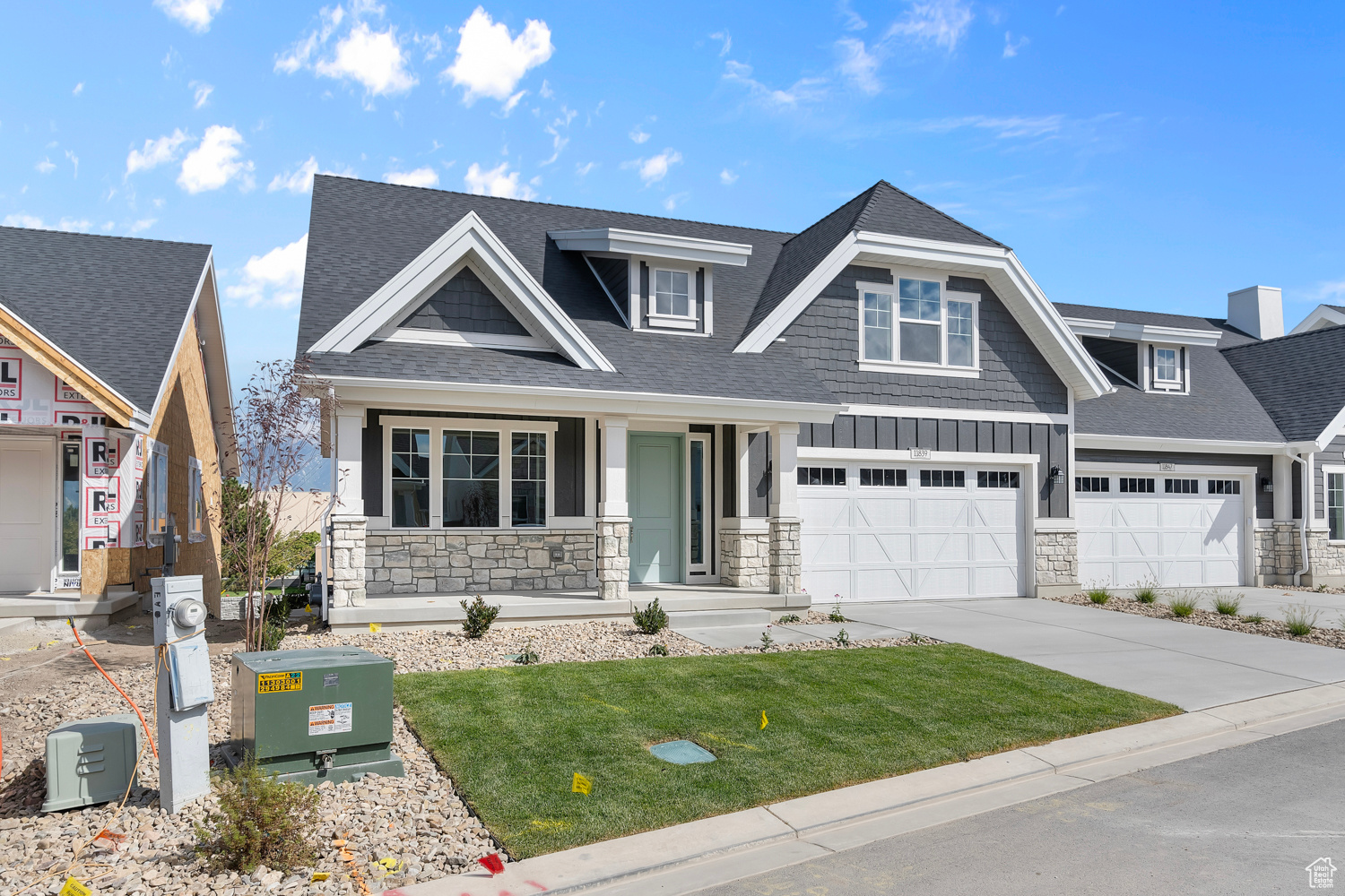 property viewer photo 1