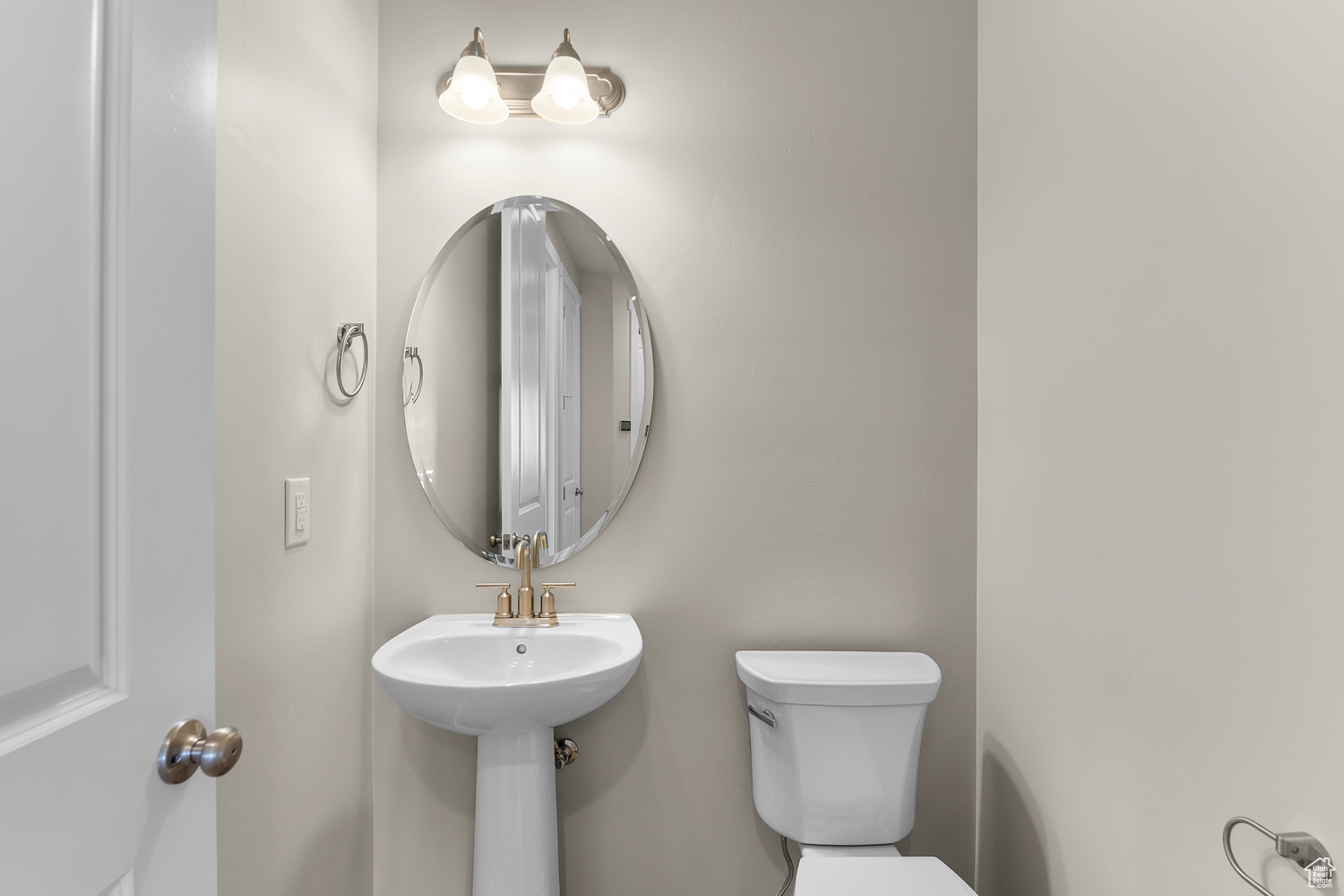 property viewer photo 14
