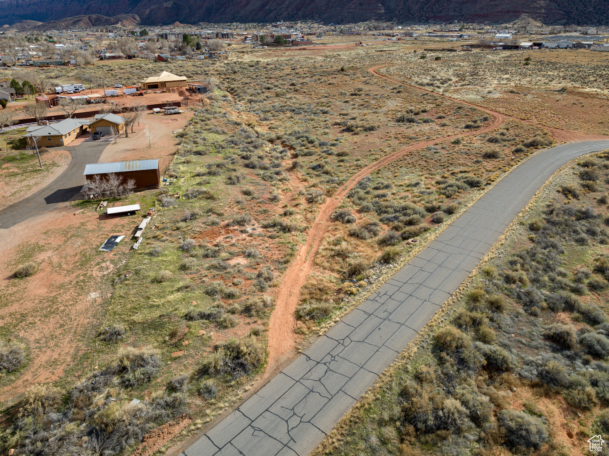 main property photo 9