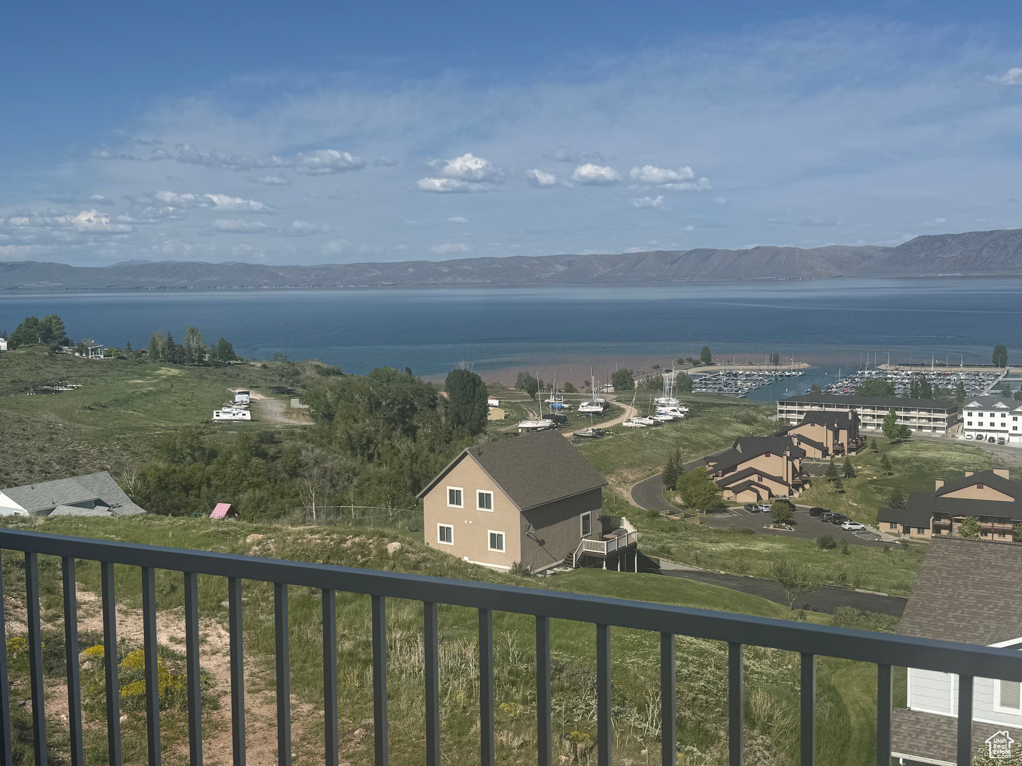 main property photo 30