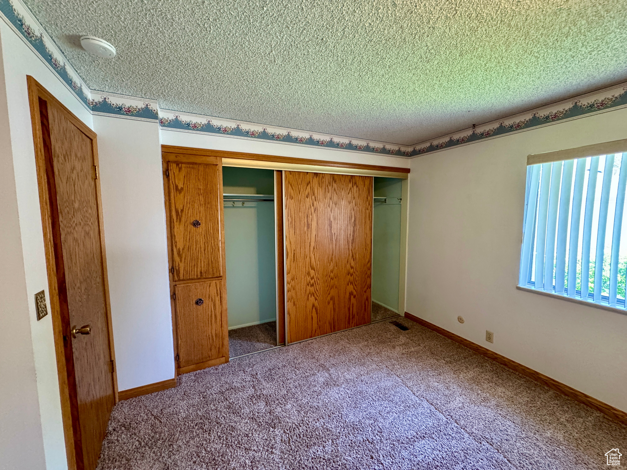 property viewer photo 16