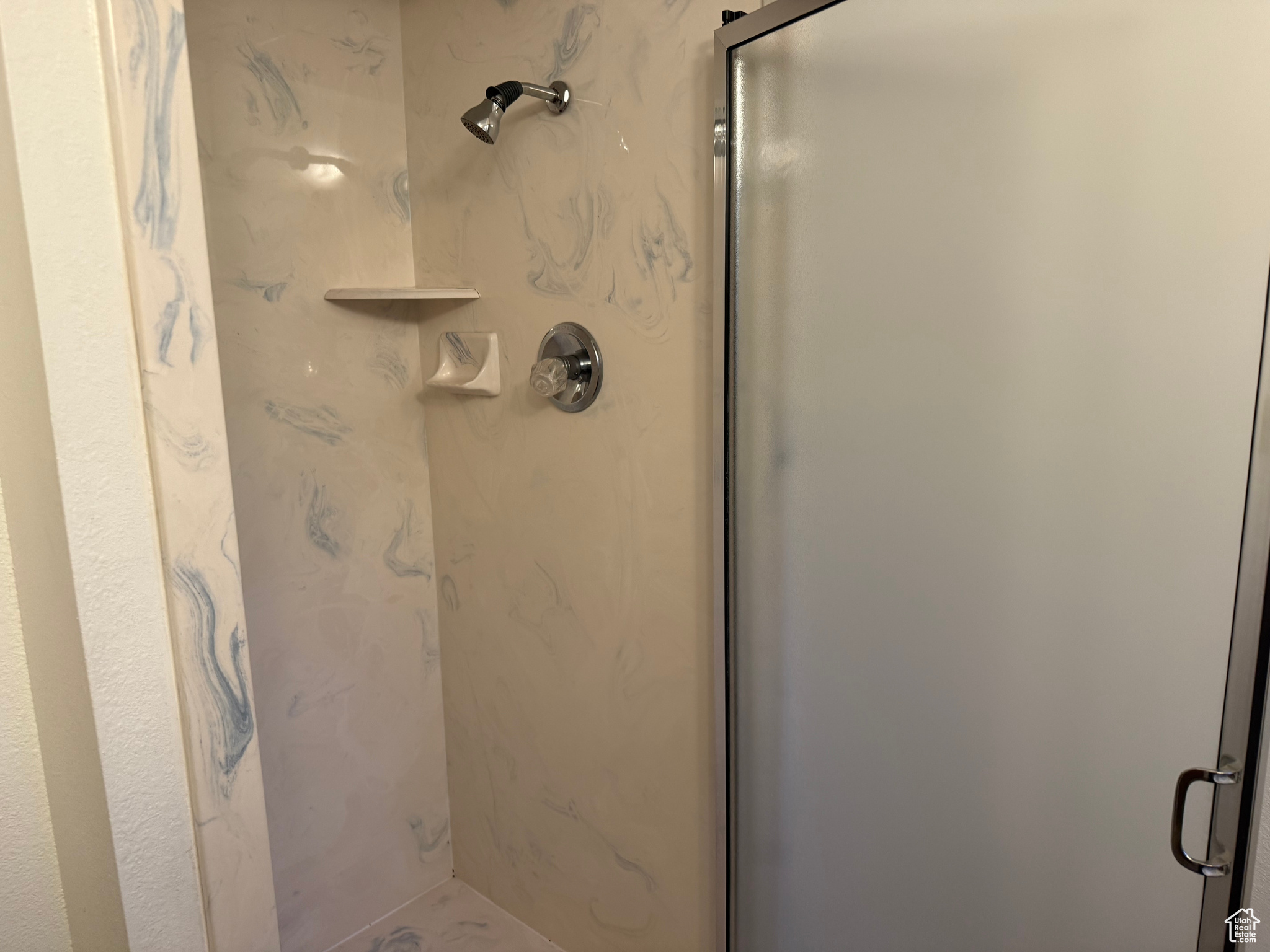 property viewer photo 32