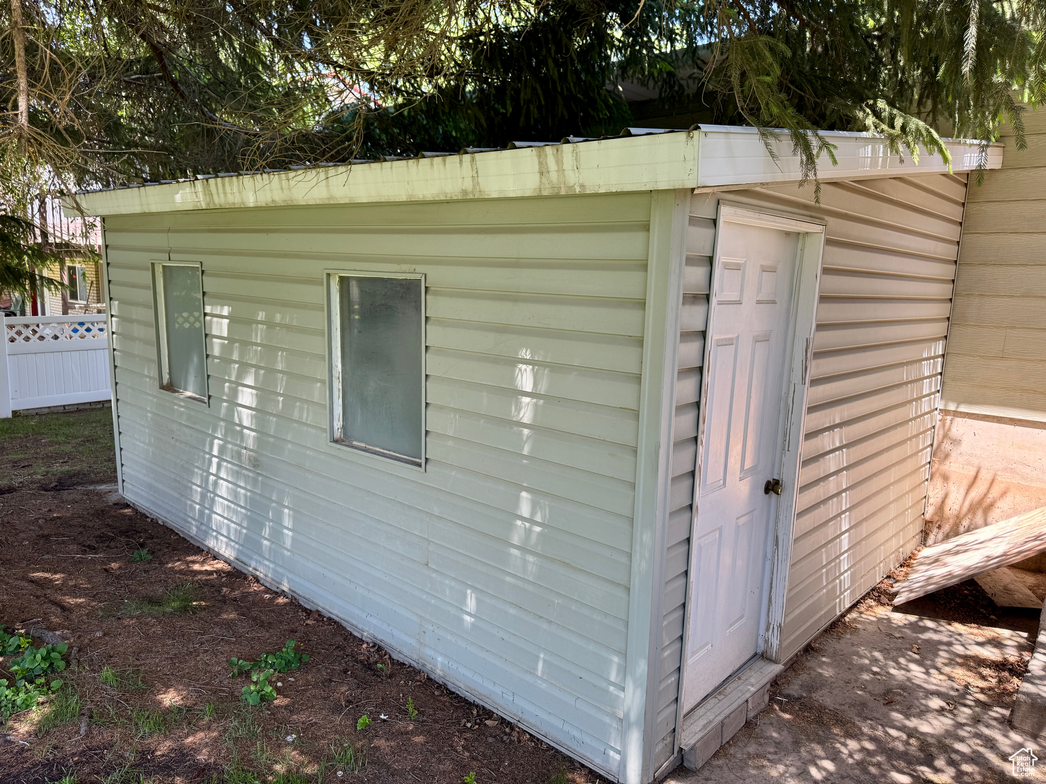 property viewer photo 38