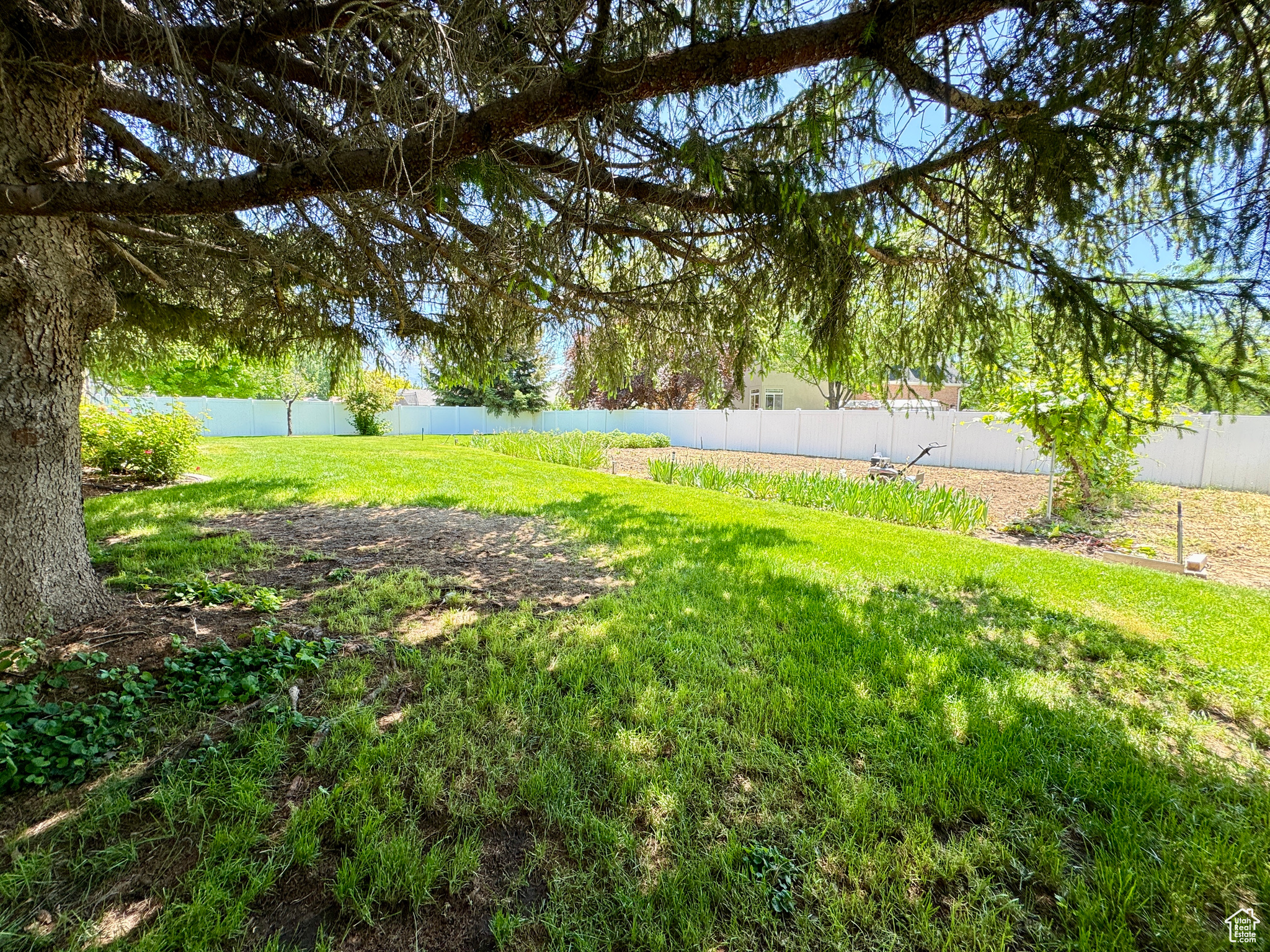 property viewer photo 39