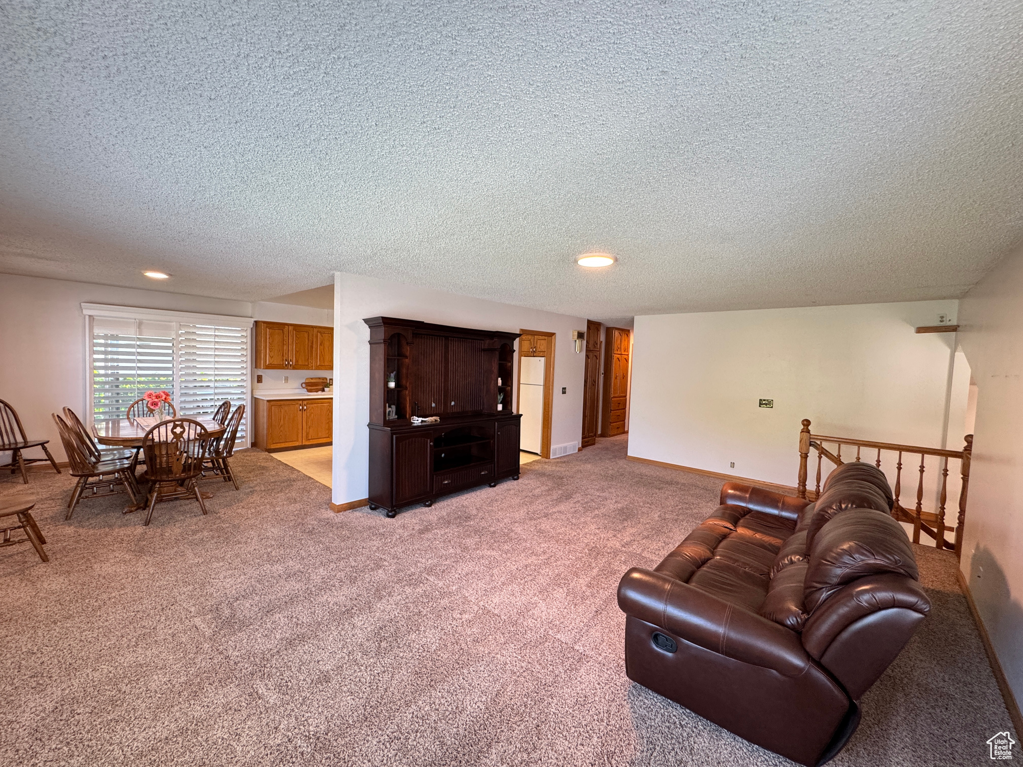 property viewer photo 7
