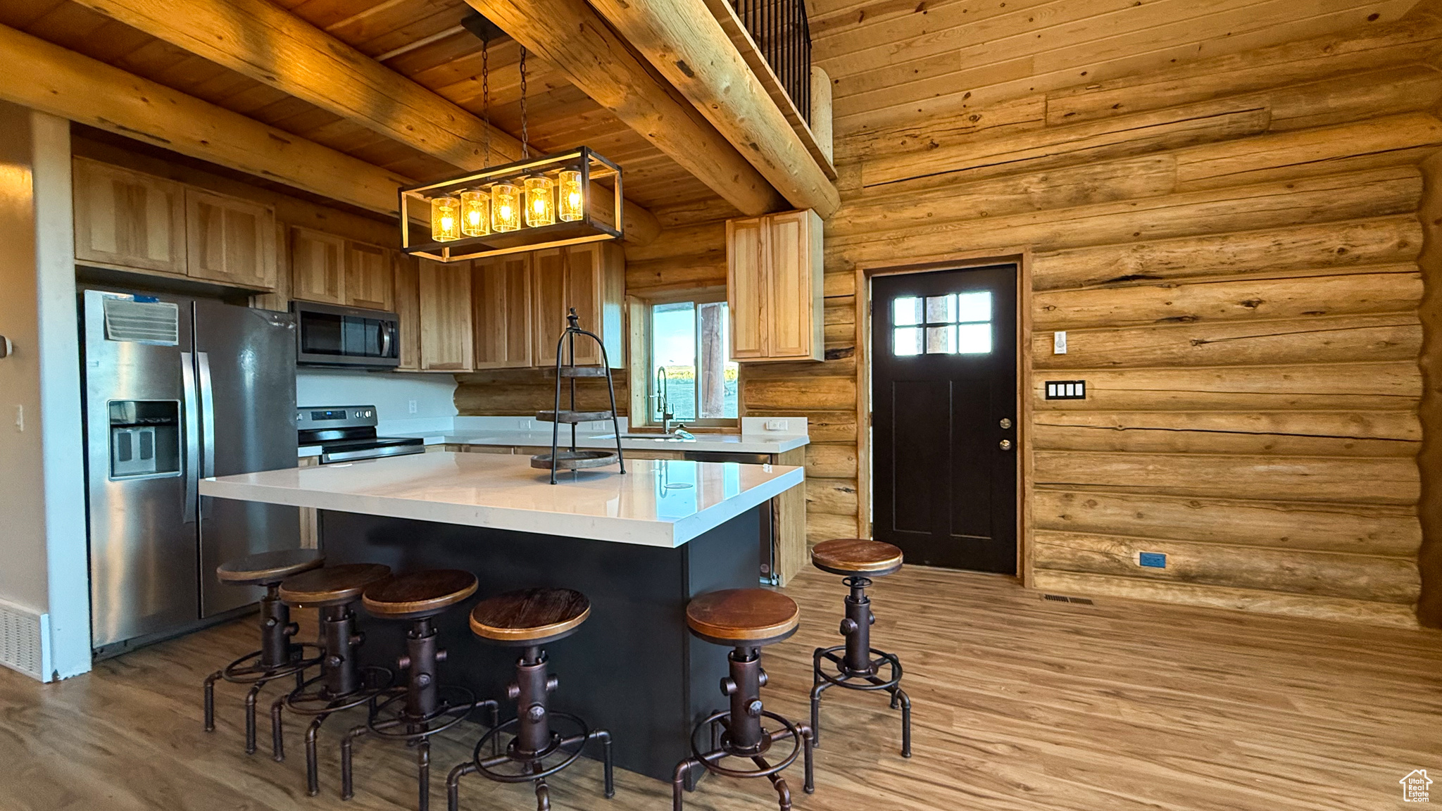 main property photo 26