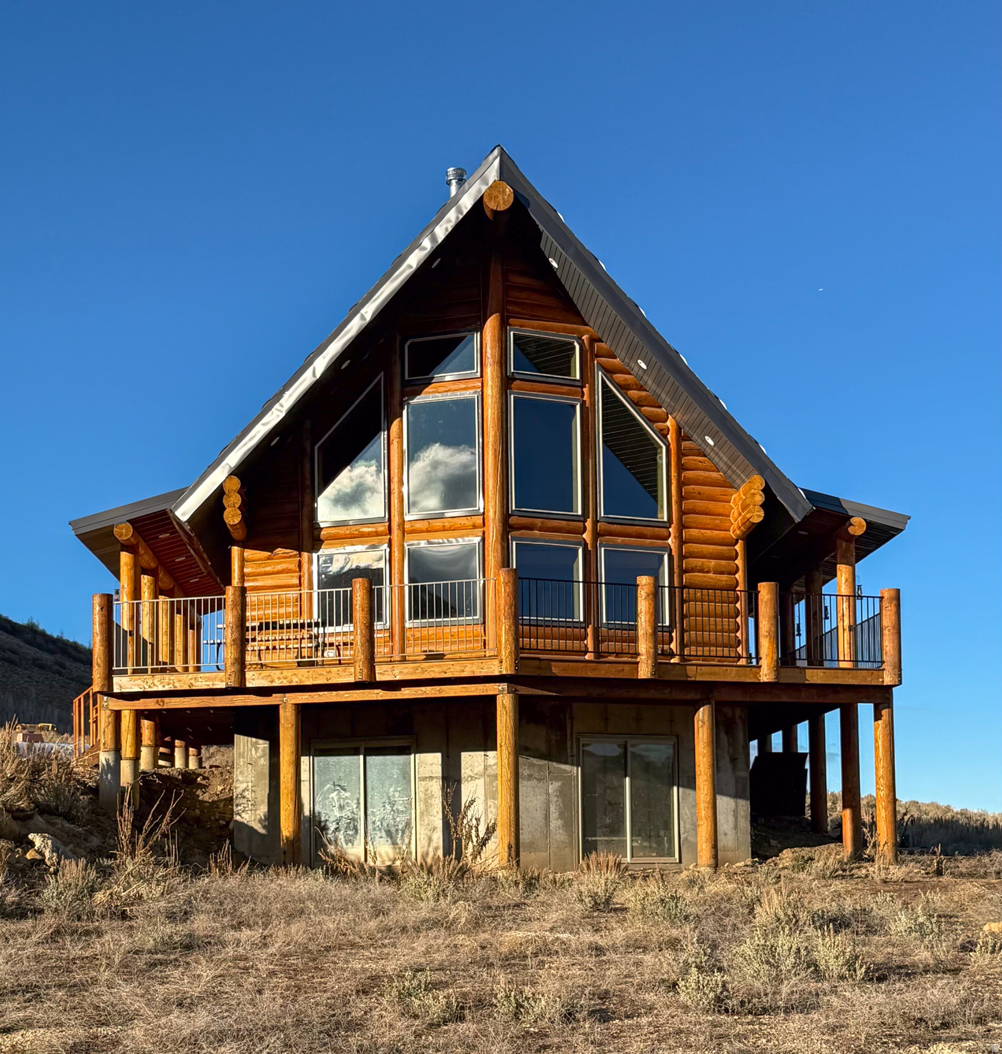 main property photo 32