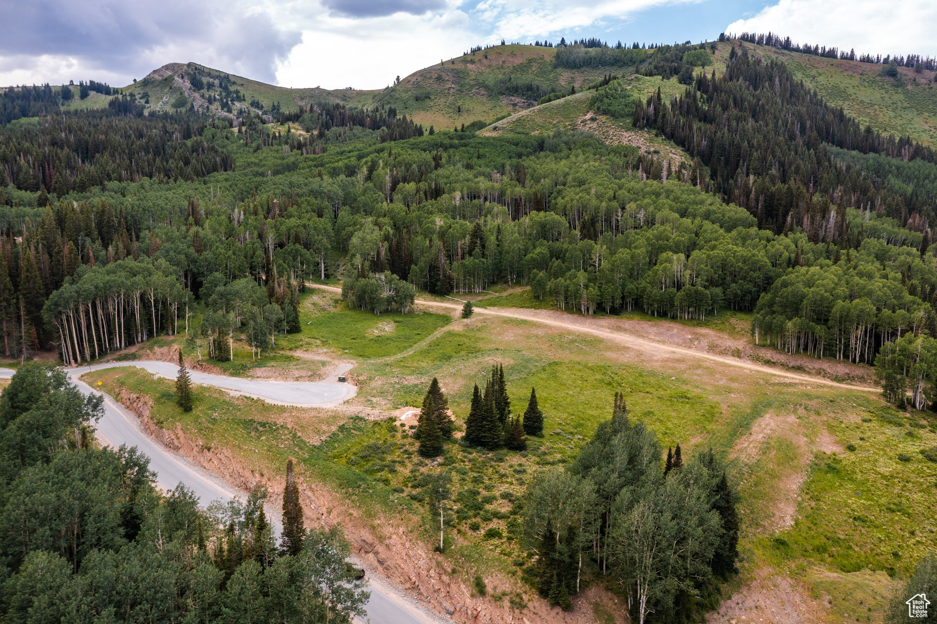 main property photo 50