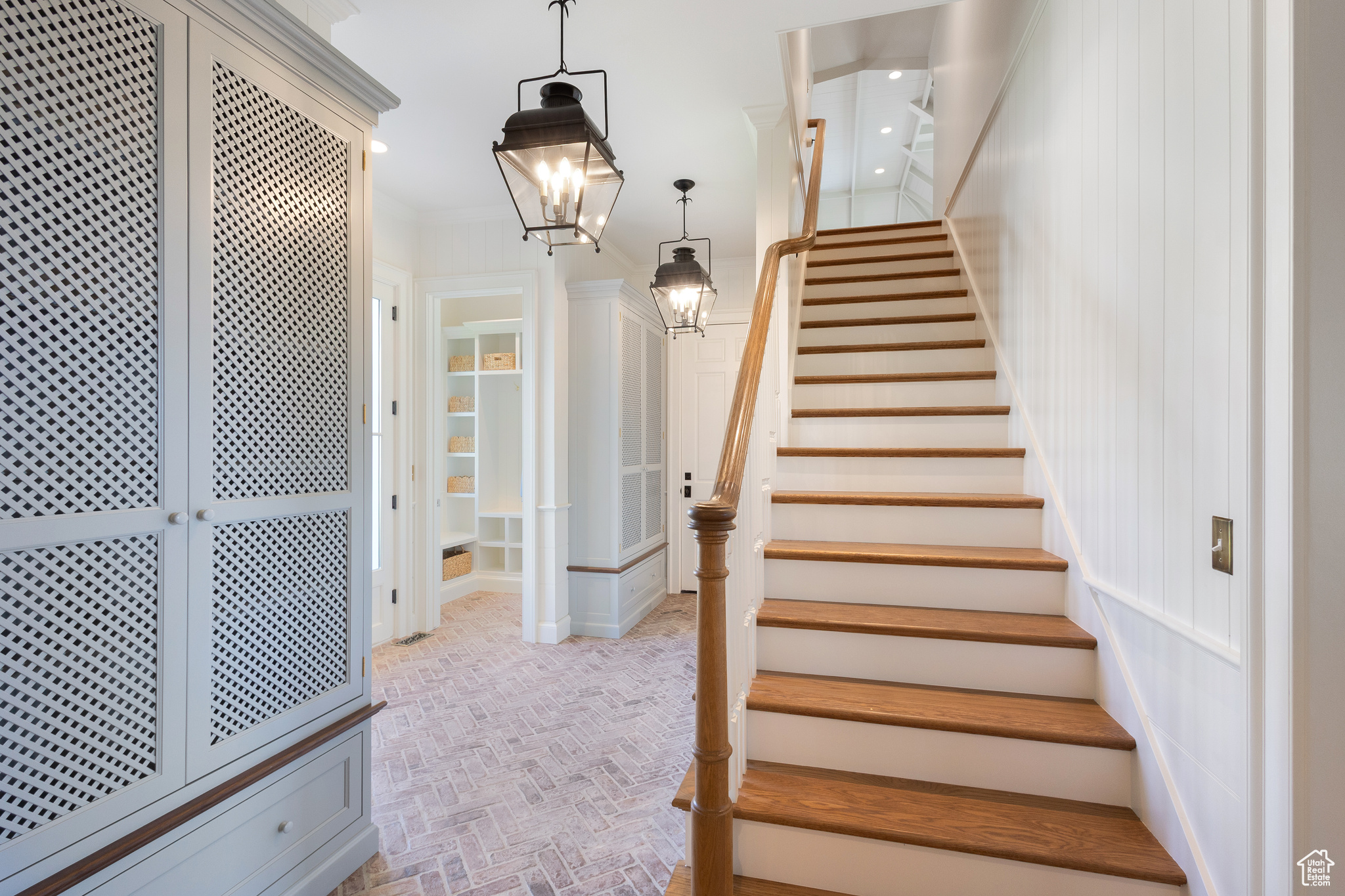 main property photo 54