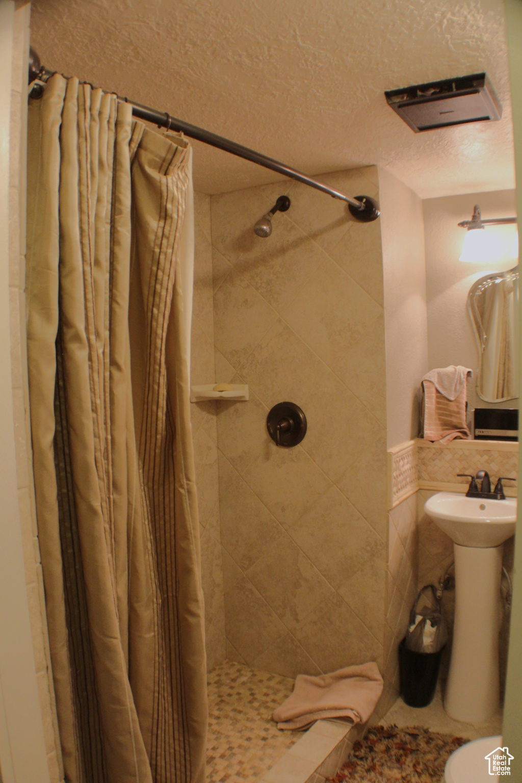 property viewer photo 14