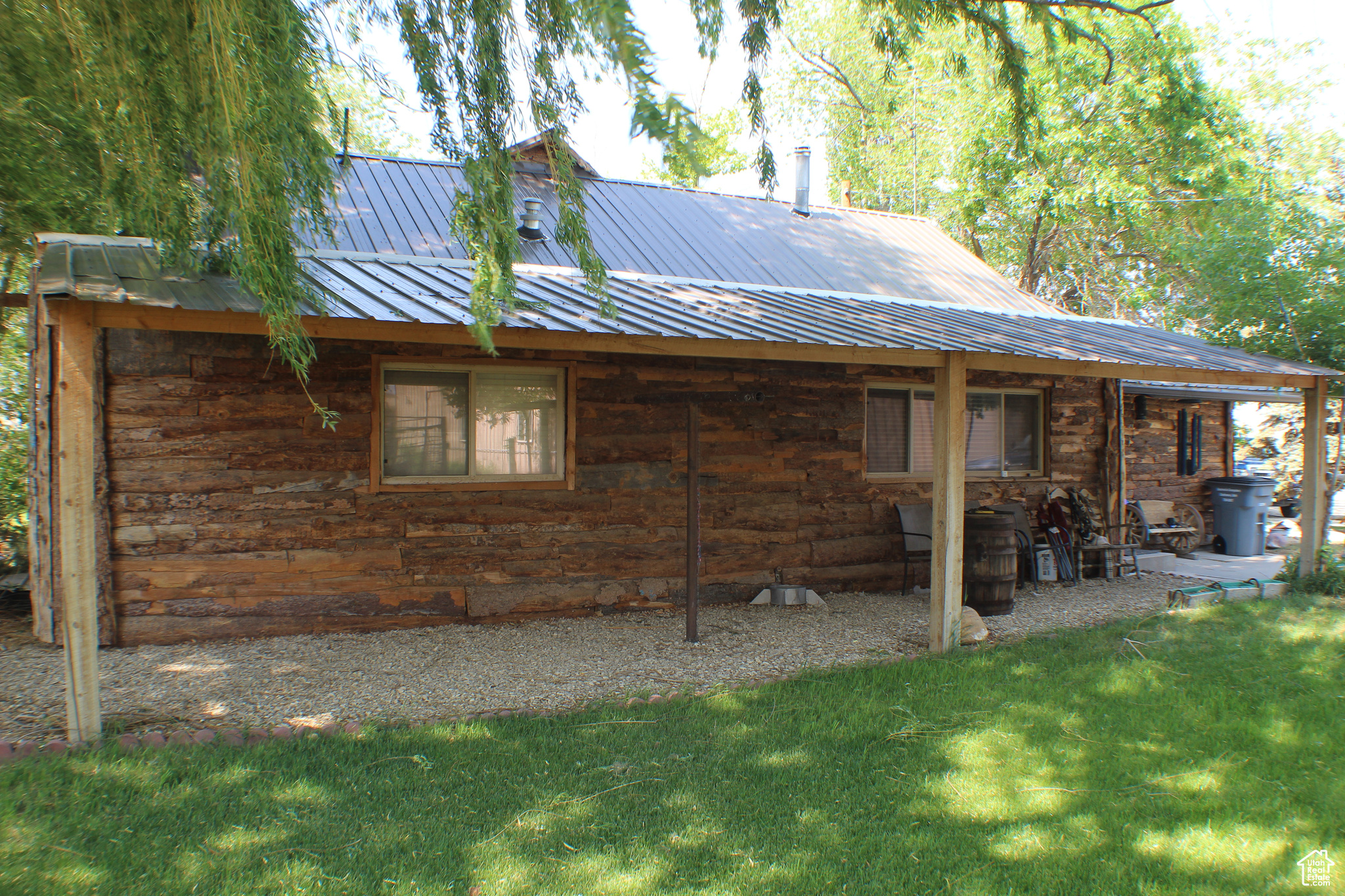property viewer photo 25