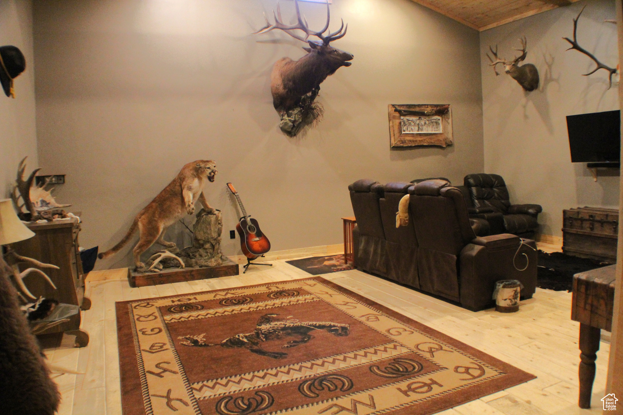property viewer photo 4