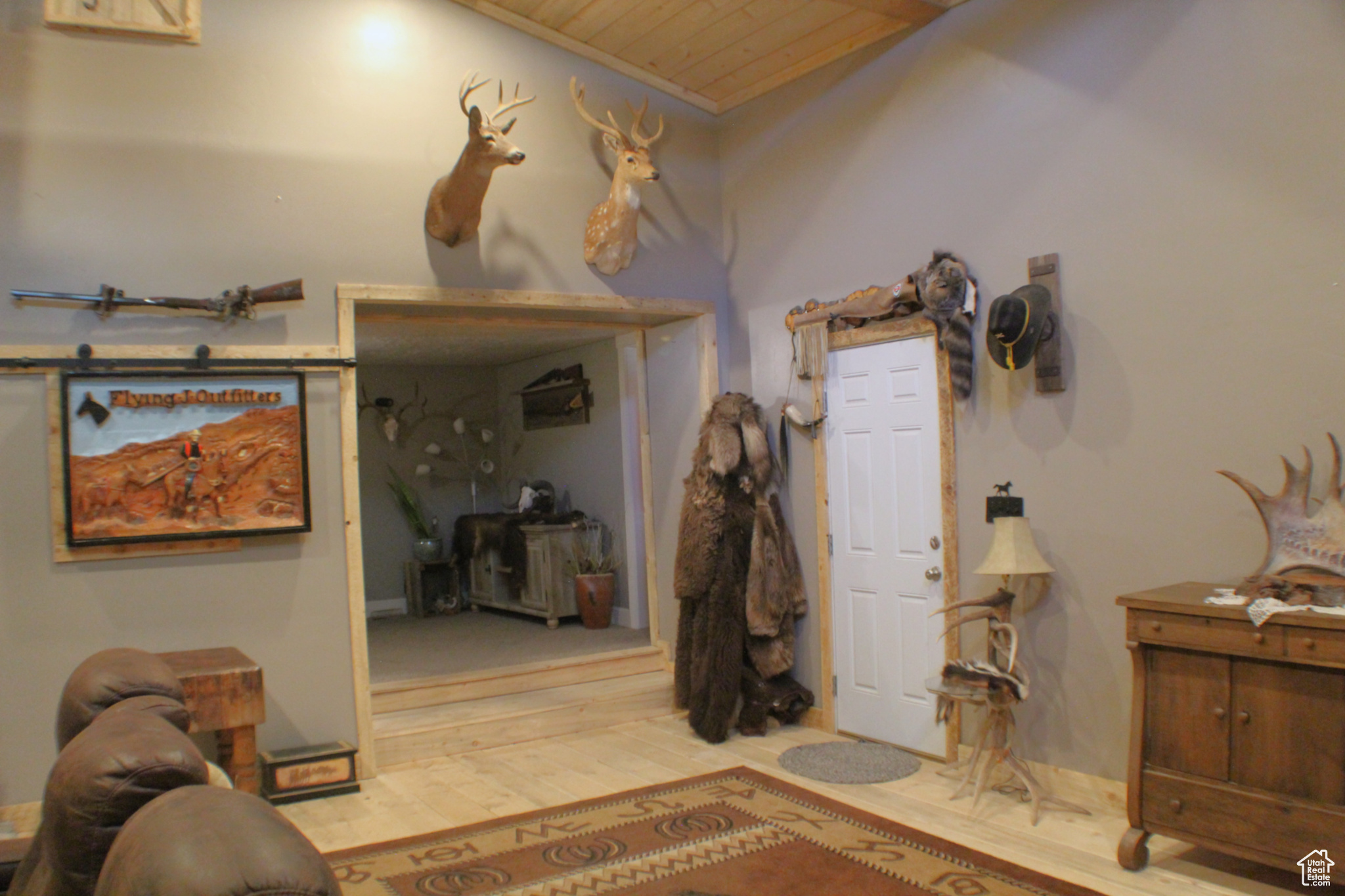 property viewer photo 8