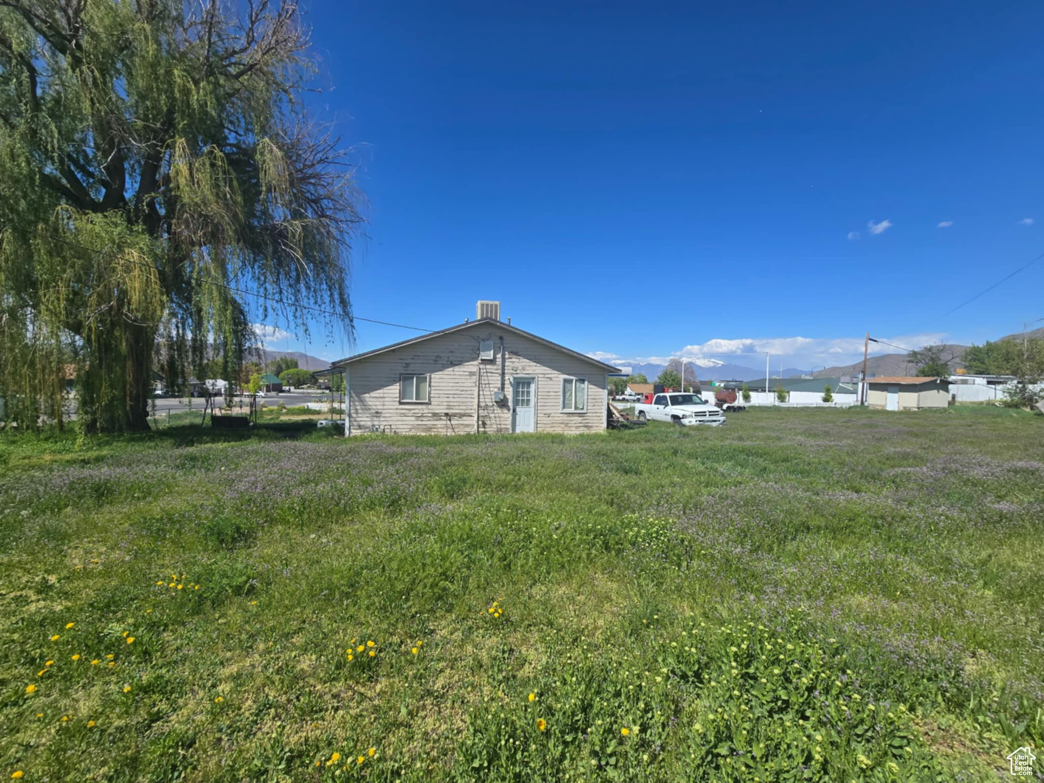 main property photo 36