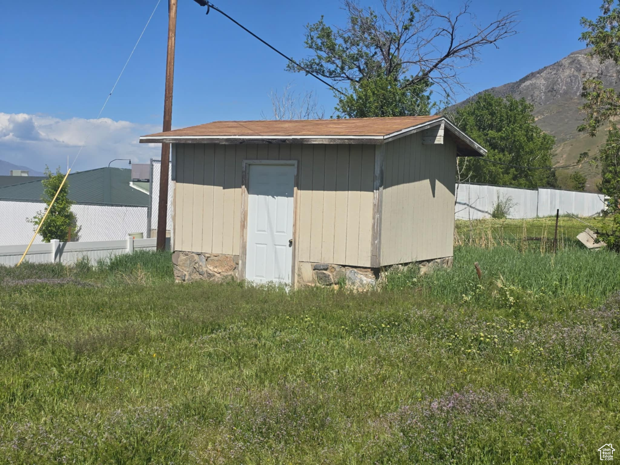 main property photo 44