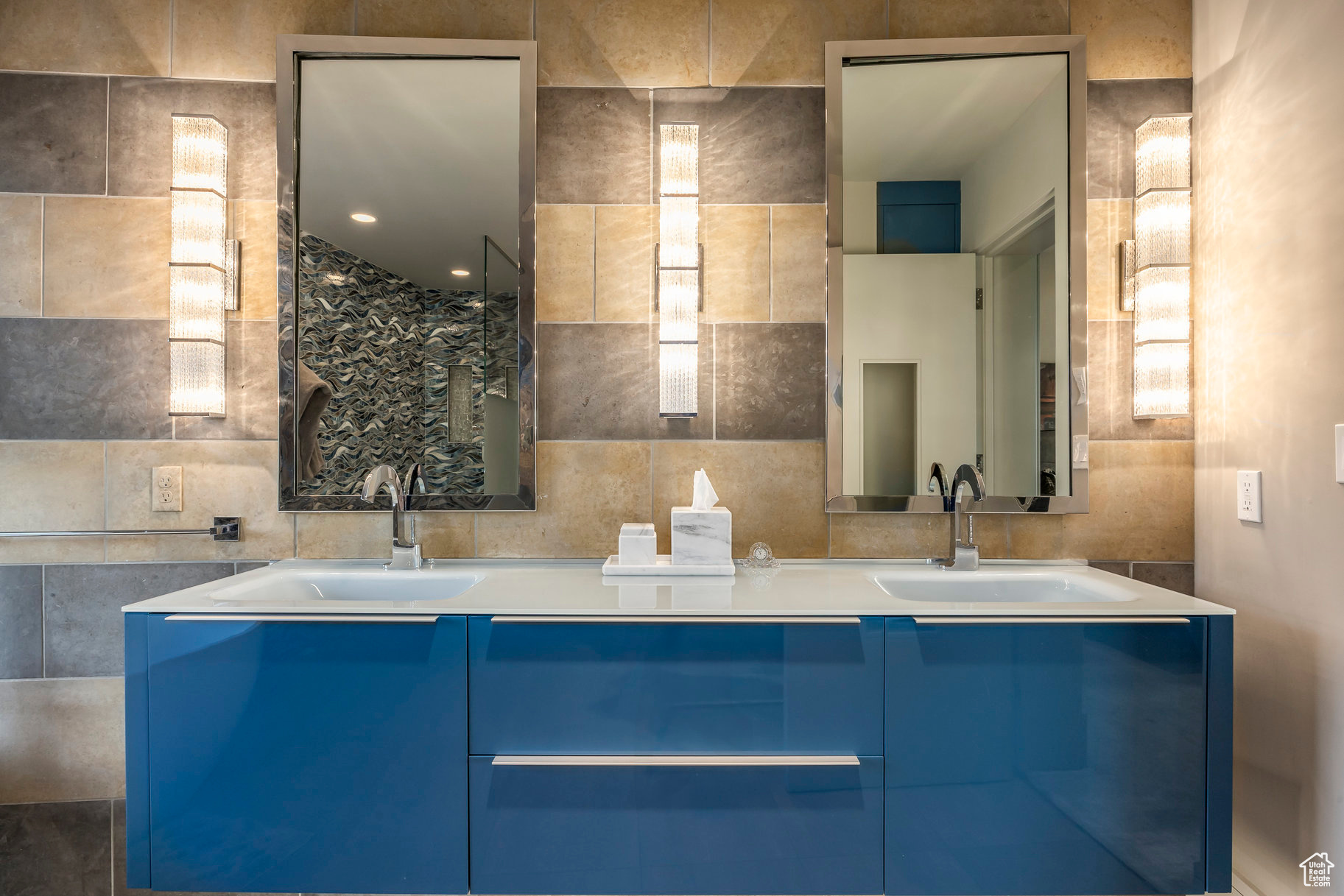 main property photo 62