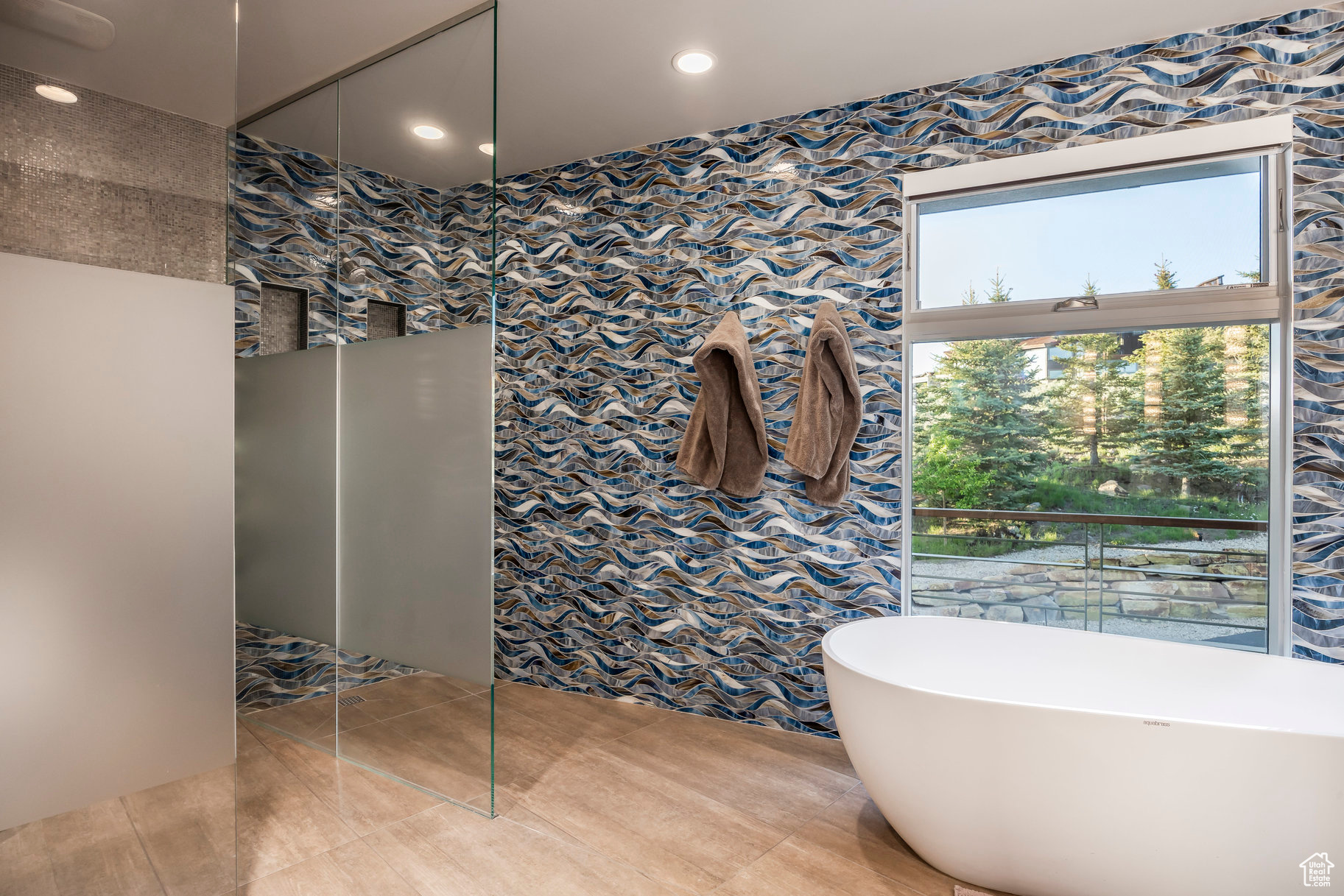 main property photo 64