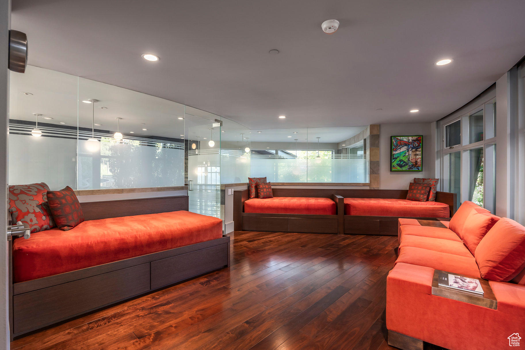 main property photo 75