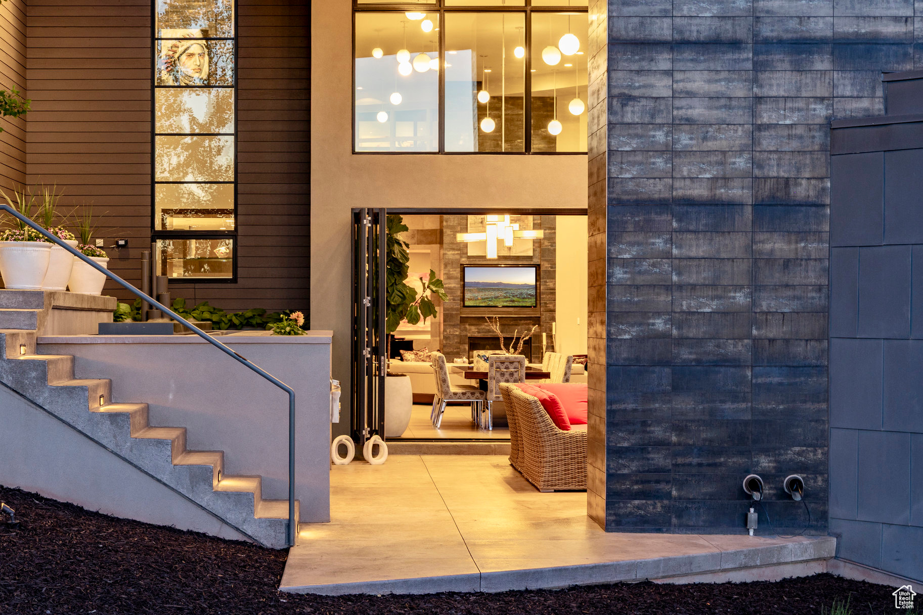 main property photo 80