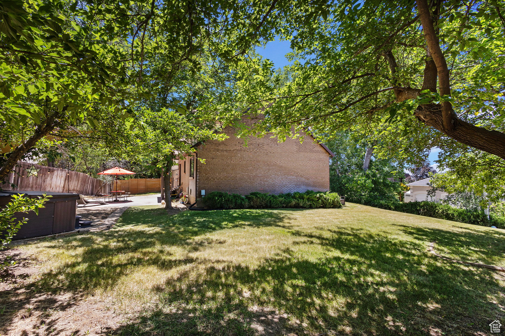 main property photo 39
