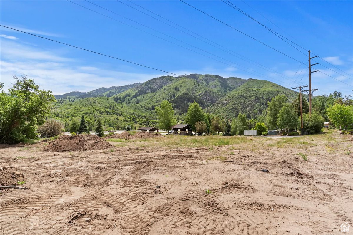 main property photo 13