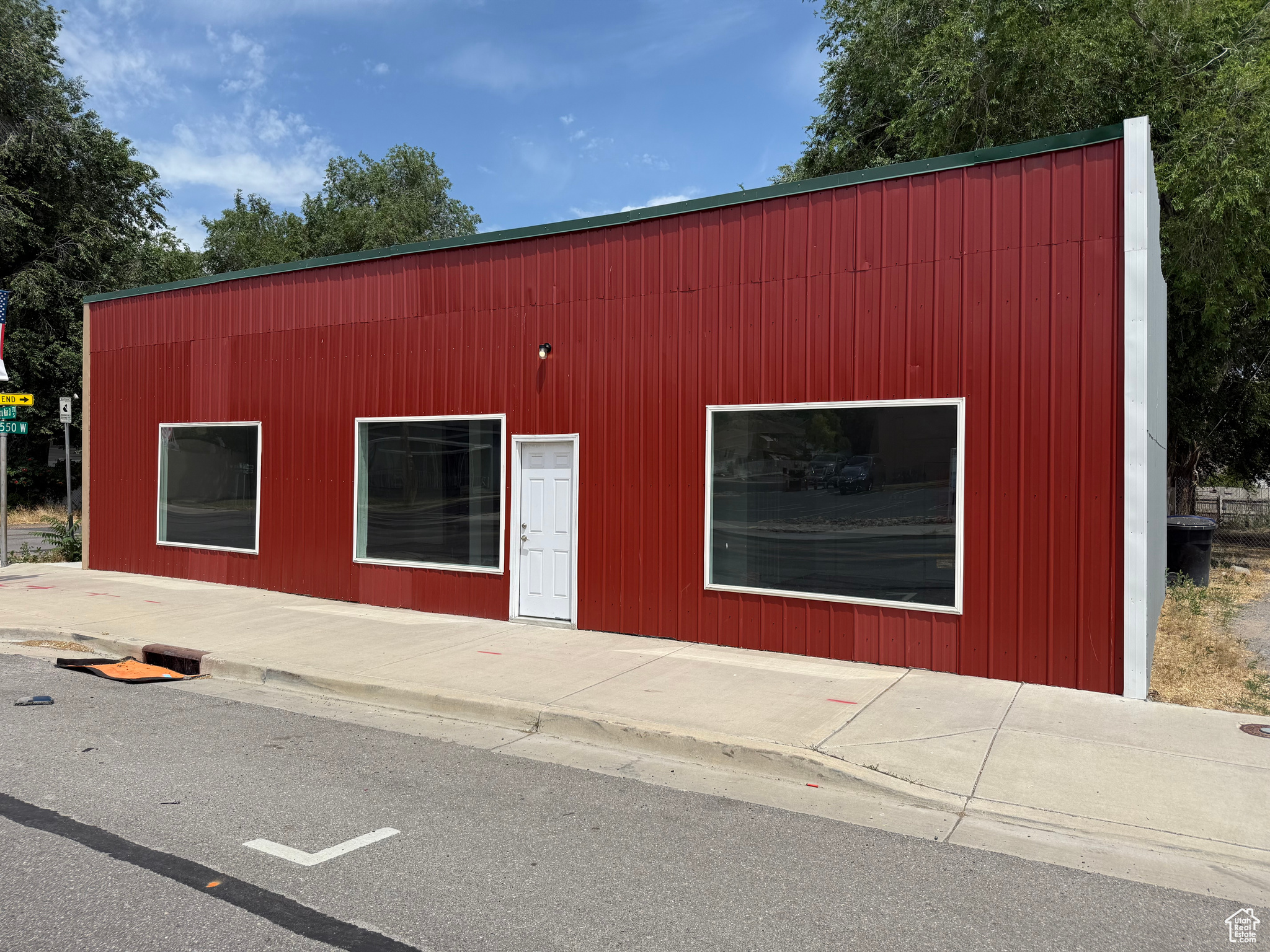 main property photo 2