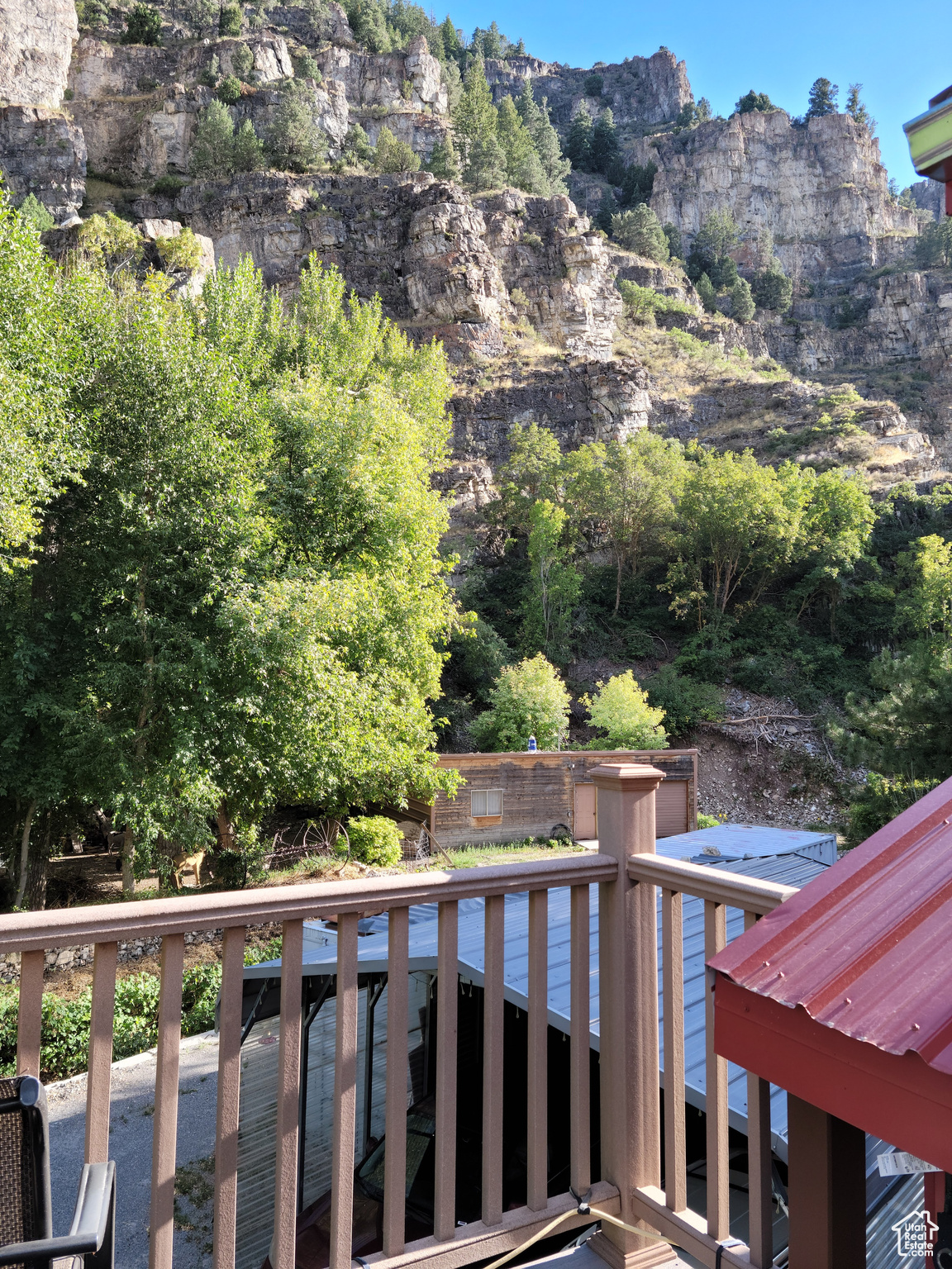 main property photo 14