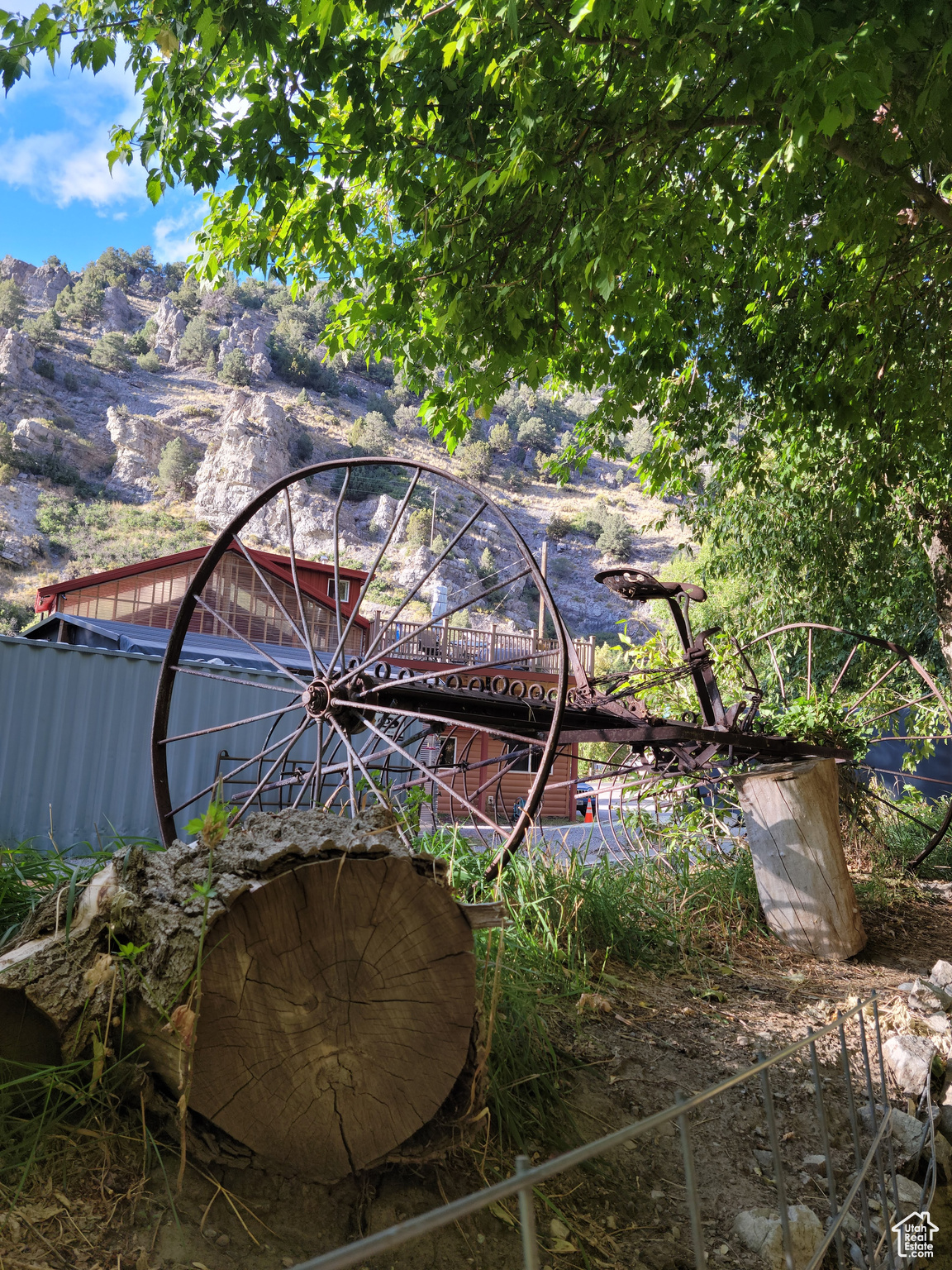 main property photo 18