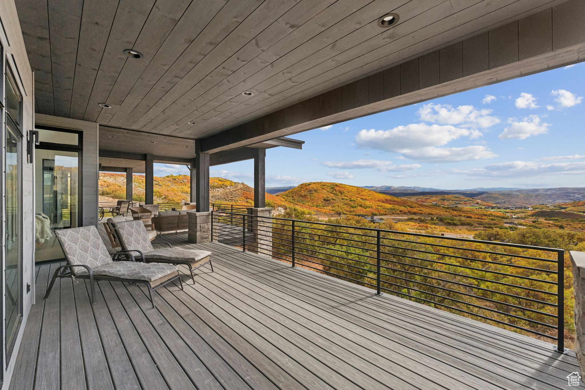 main property photo 58