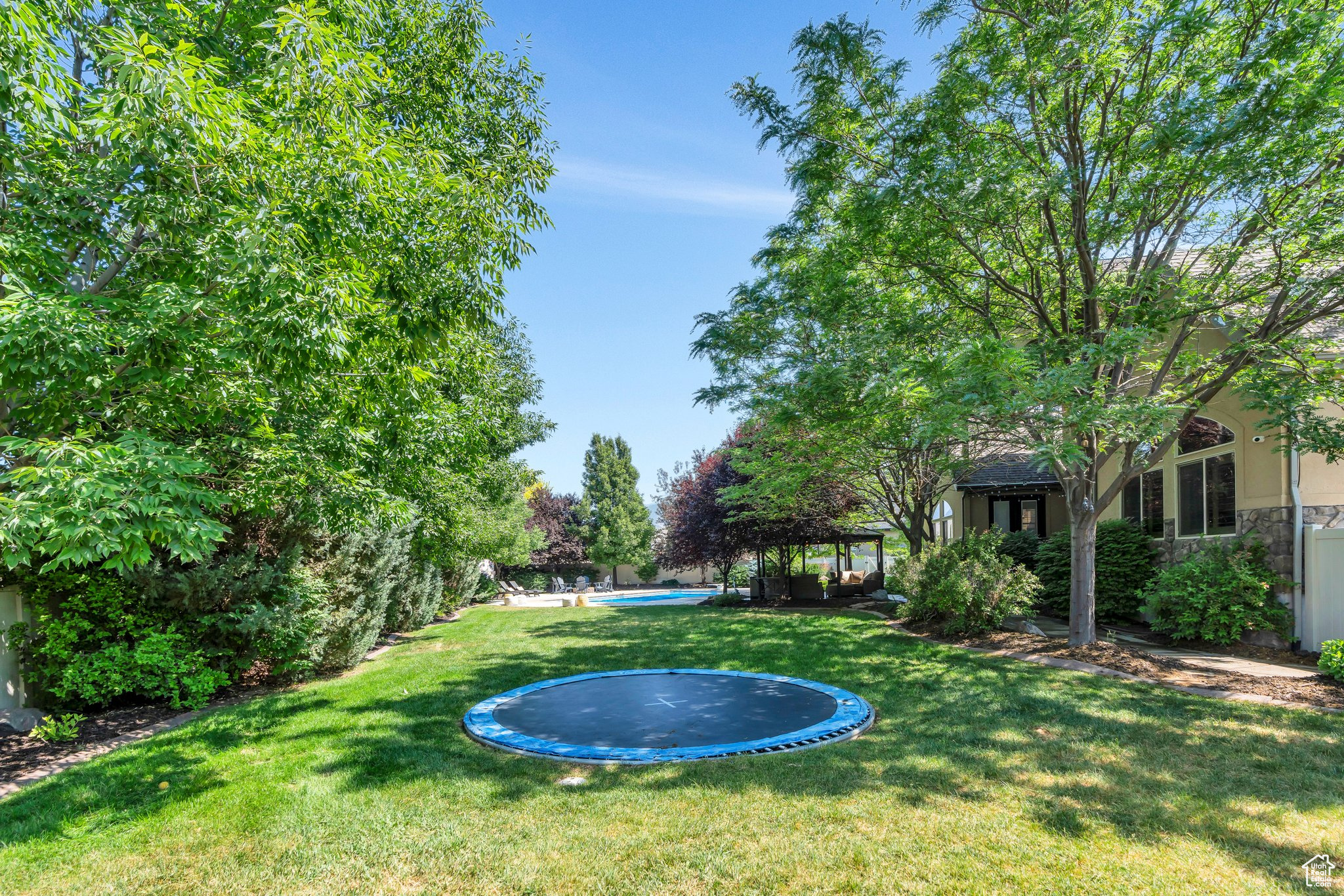 main property photo 67