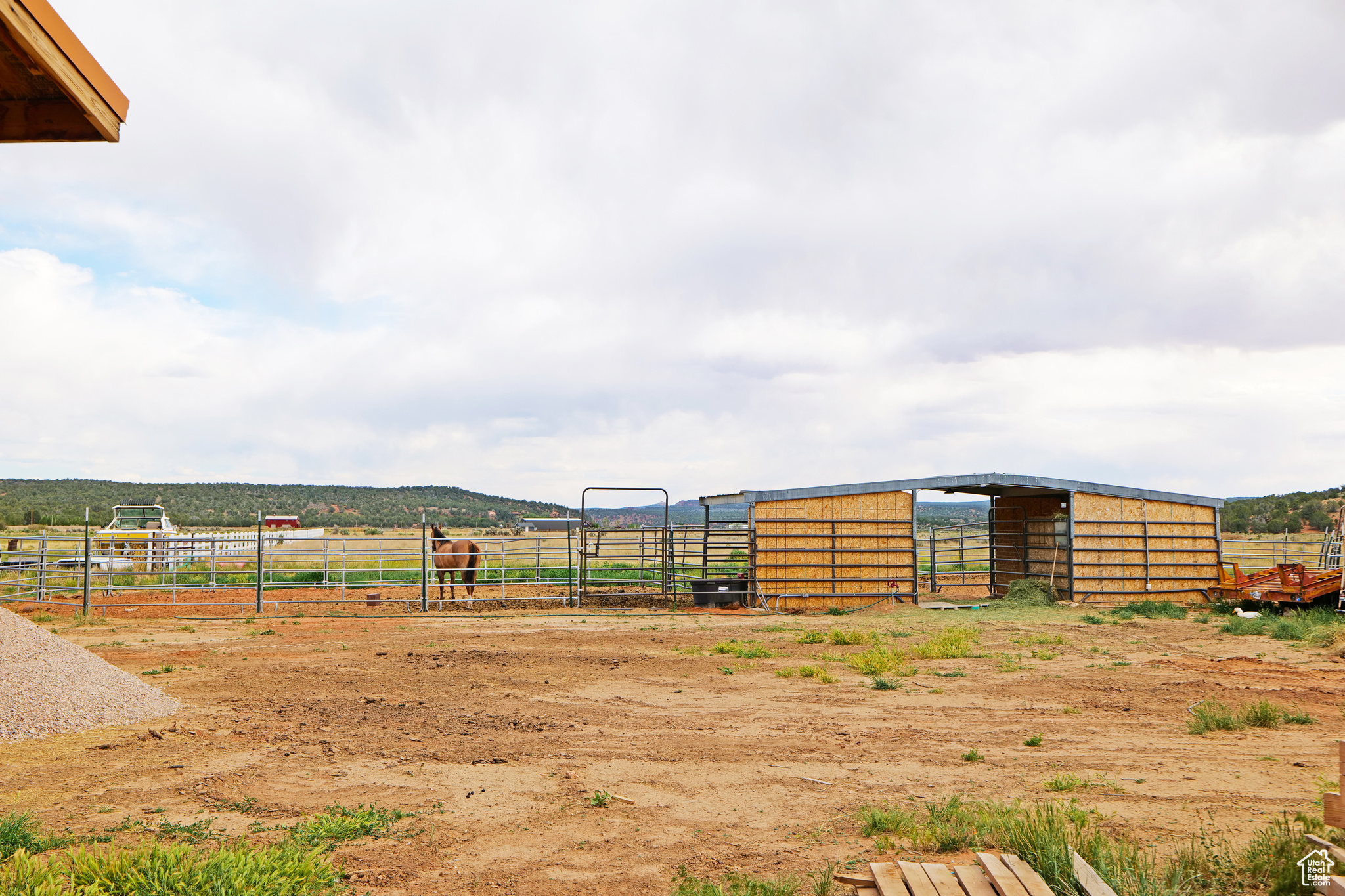 main property photo 49