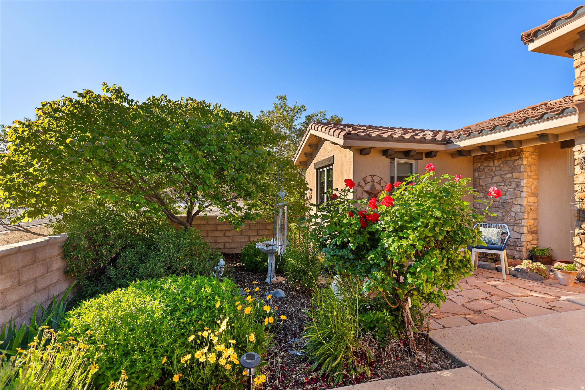 main property photo 38