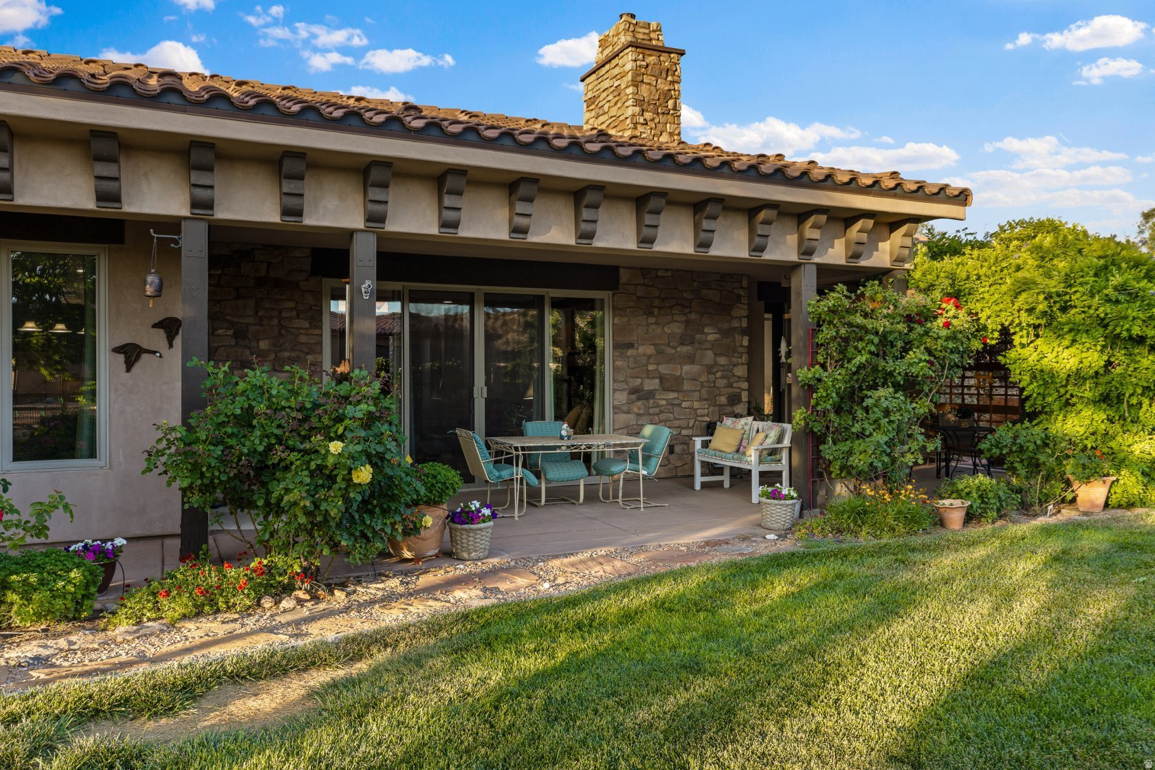 main property photo 44