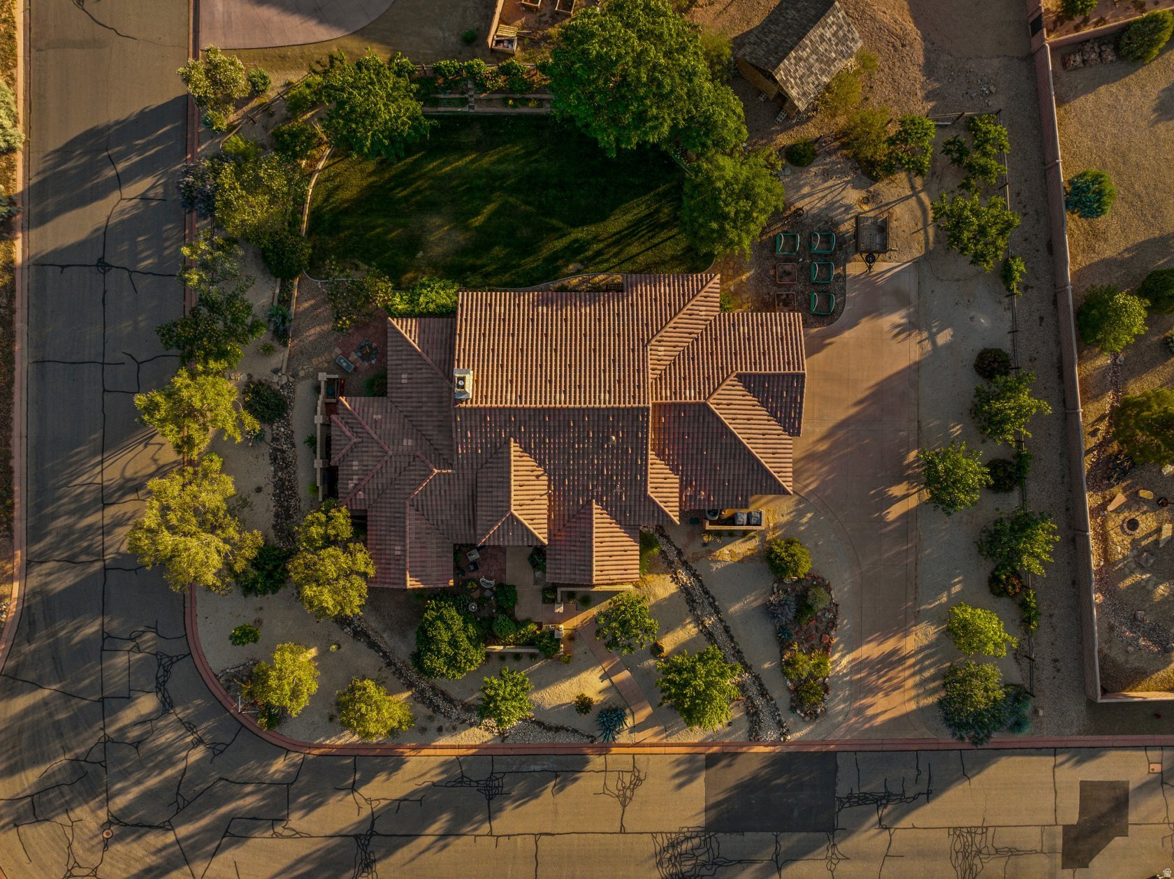main property photo 48