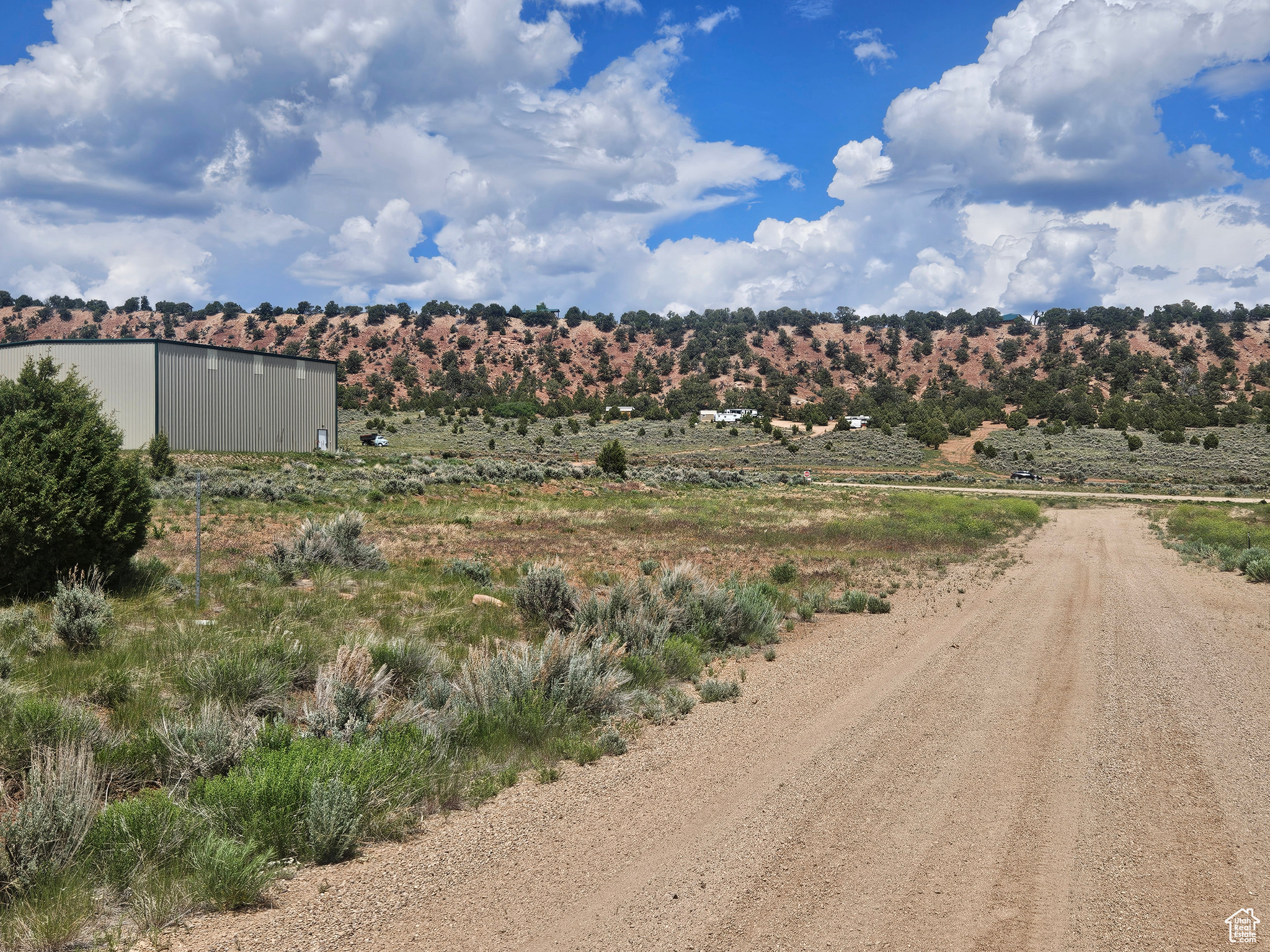 main property photo 10