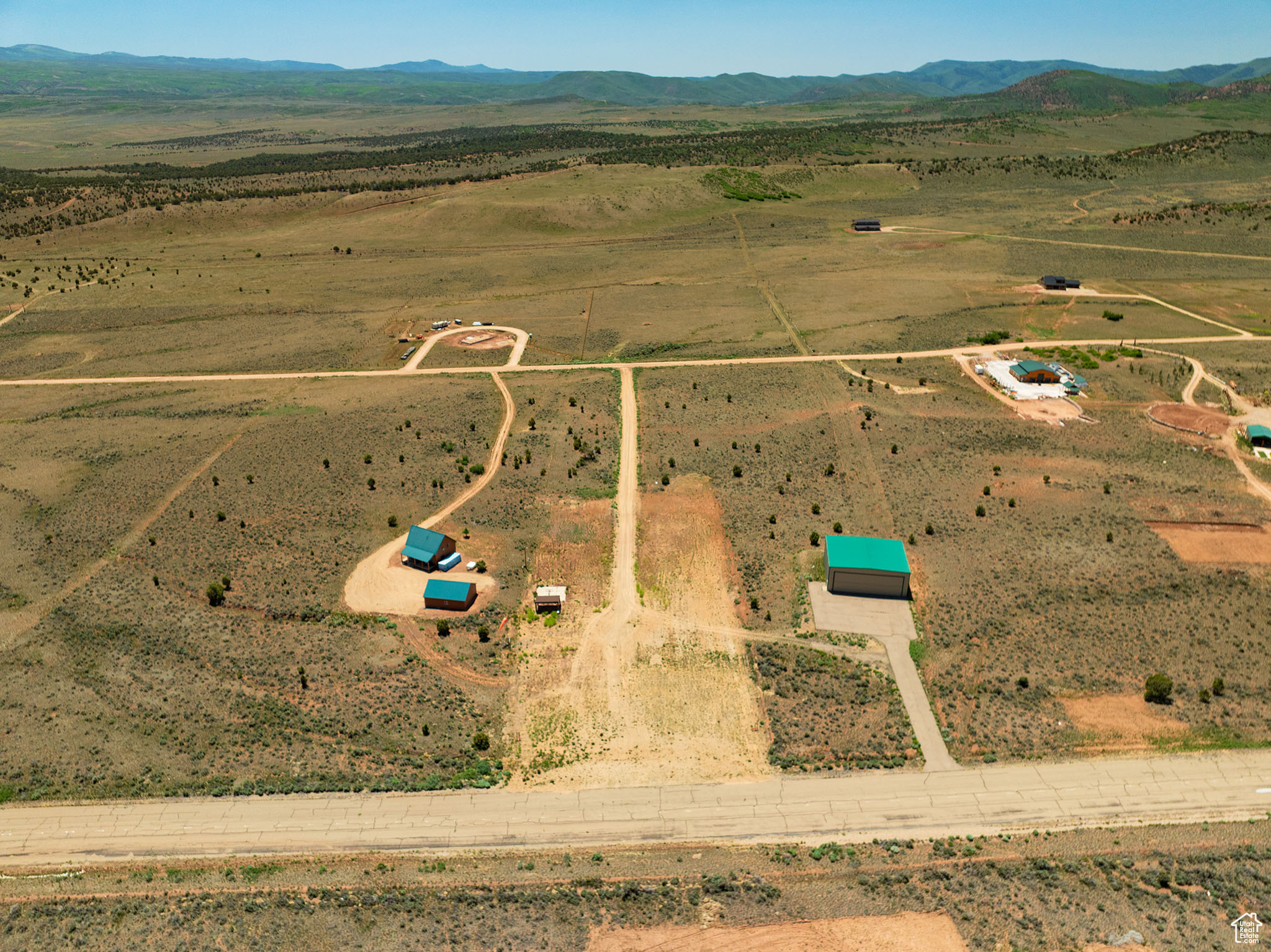 main property photo 7