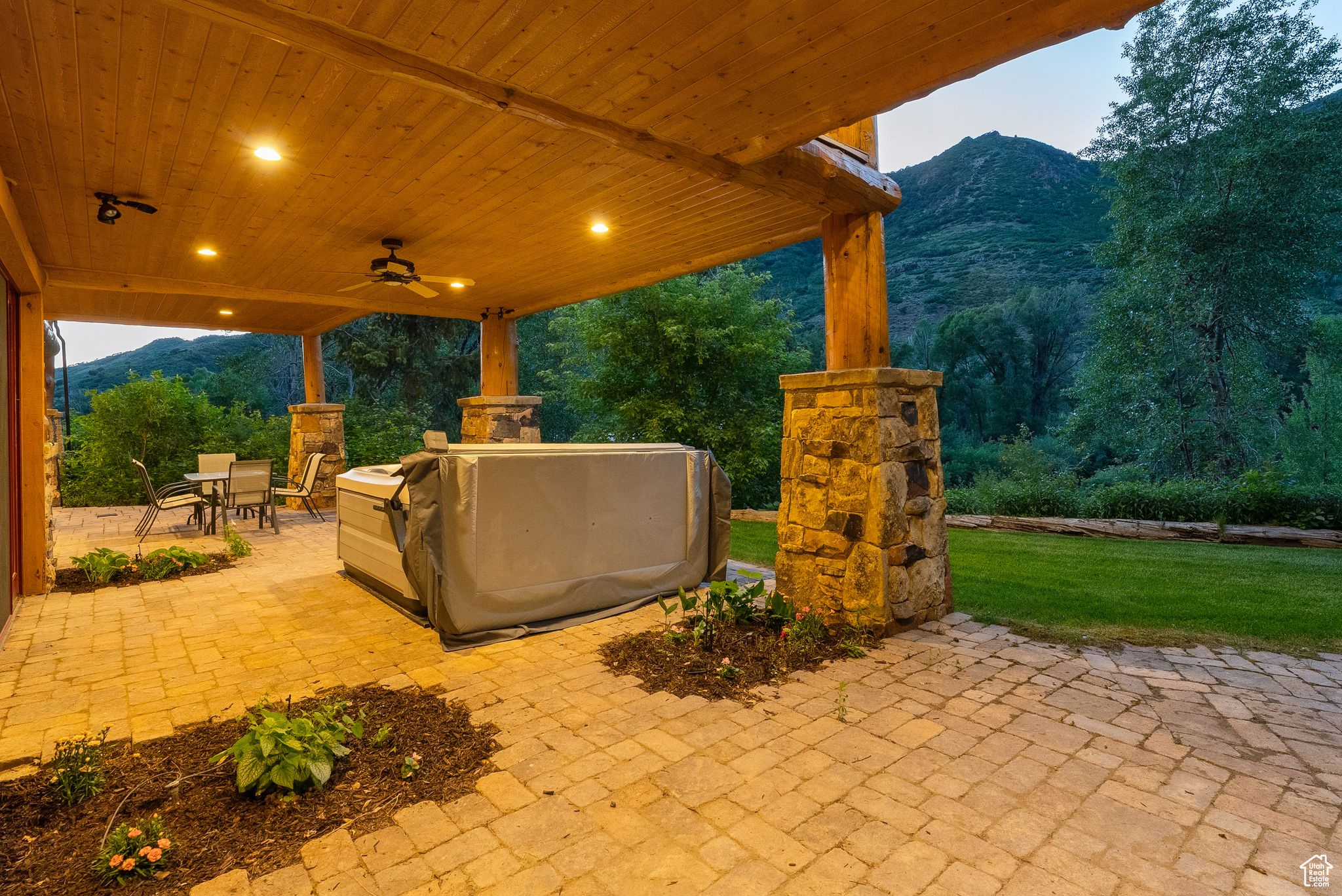 main property photo 75