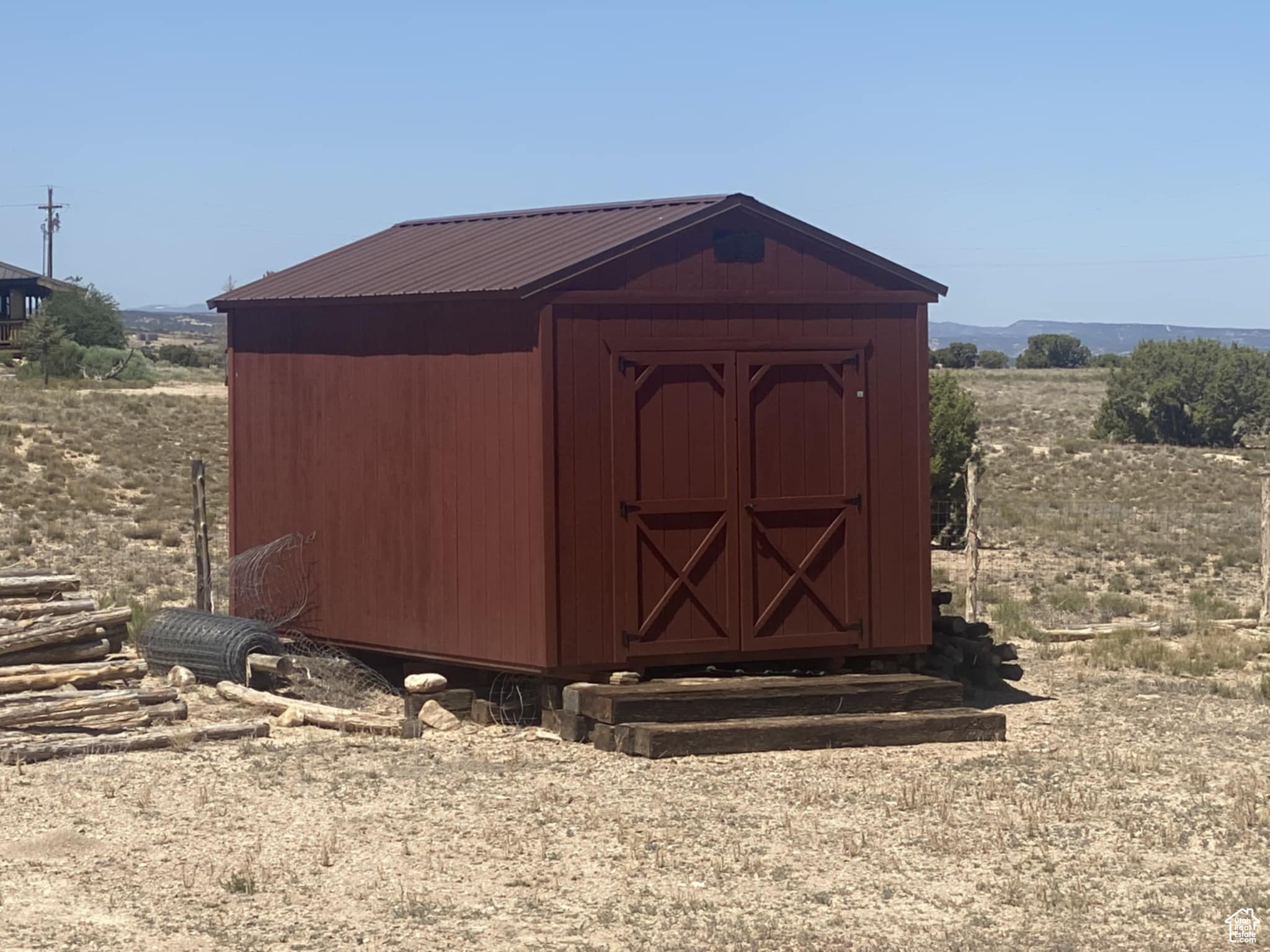 main property photo 36