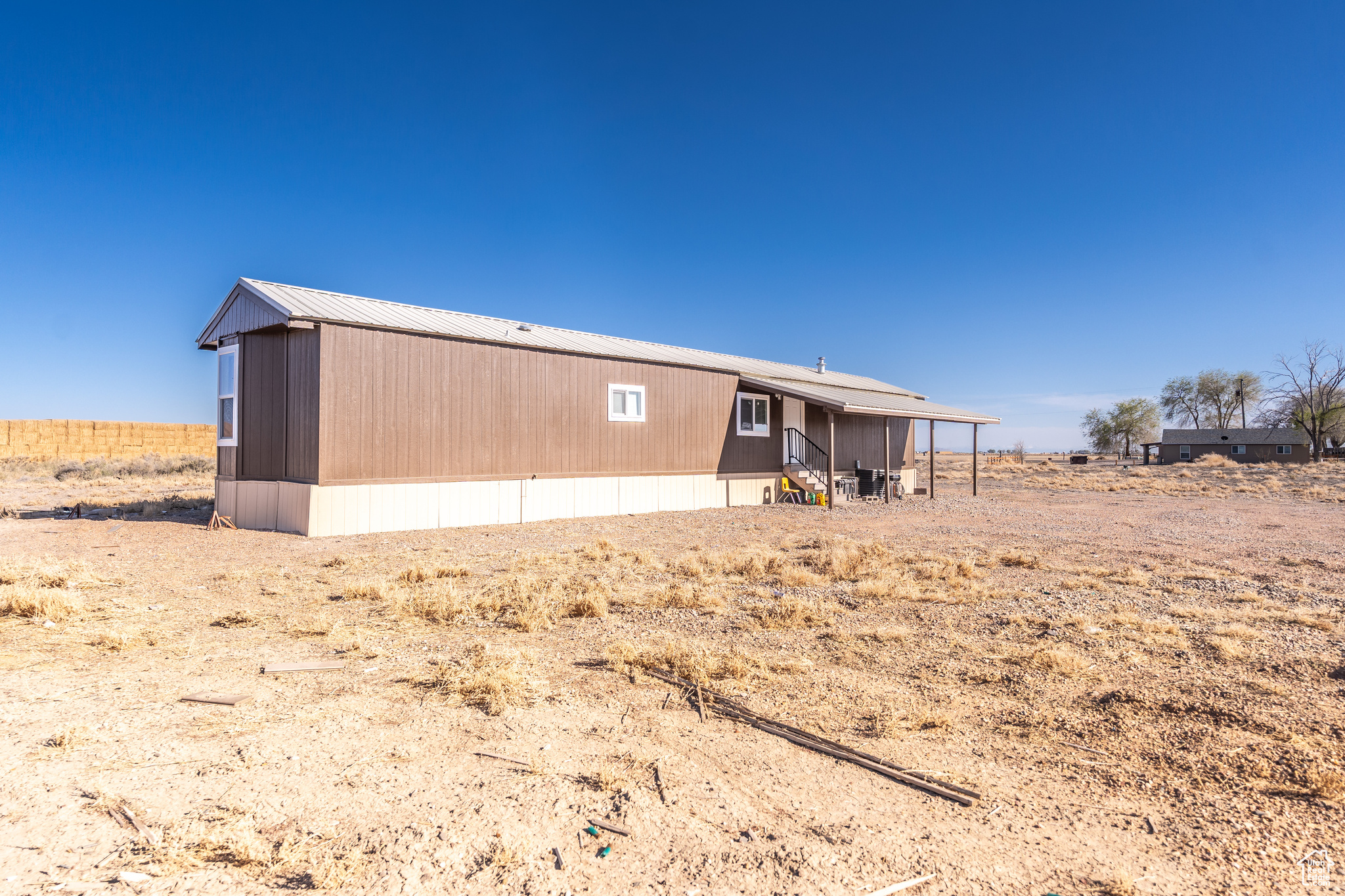 main property photo 26