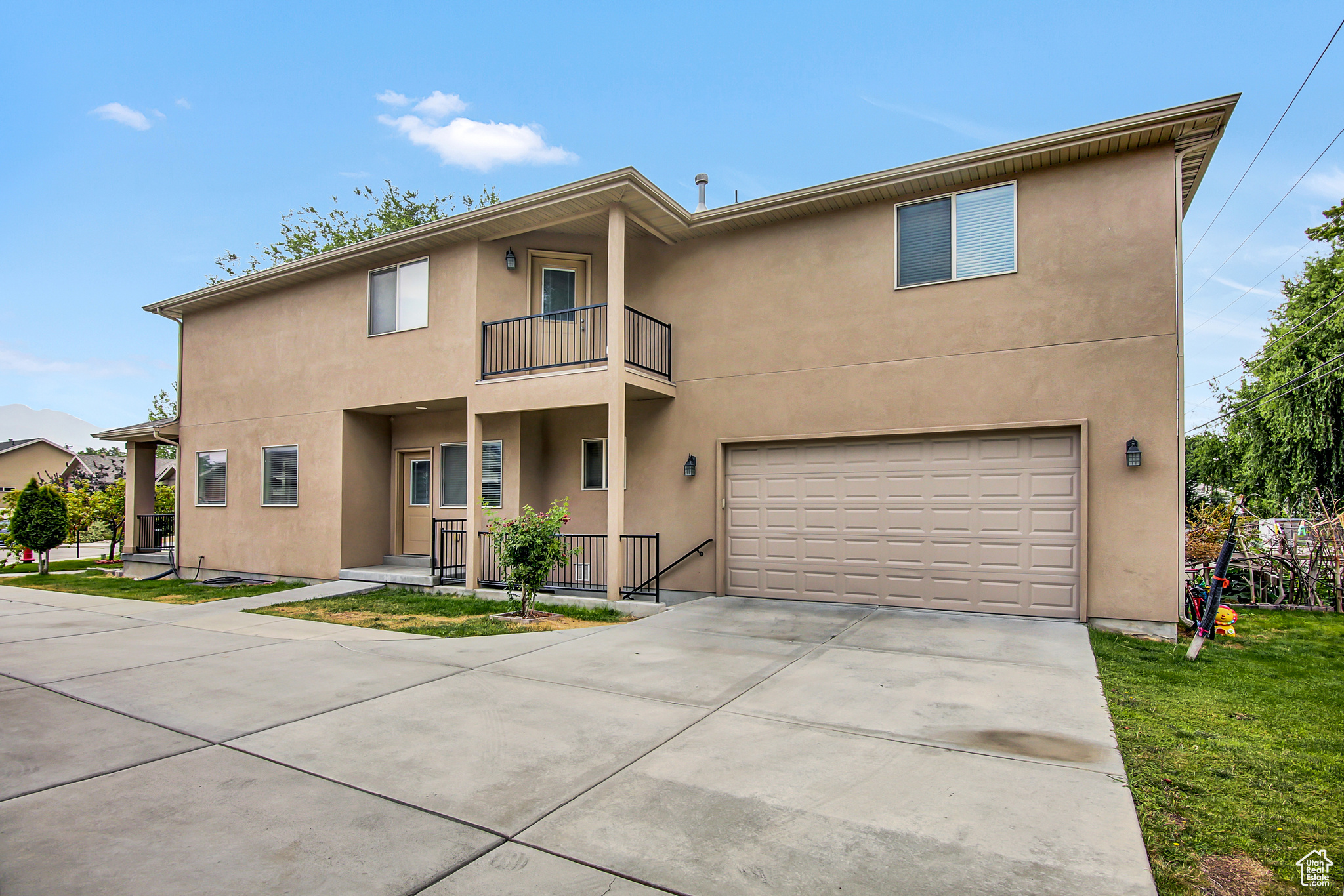 main property photo 26