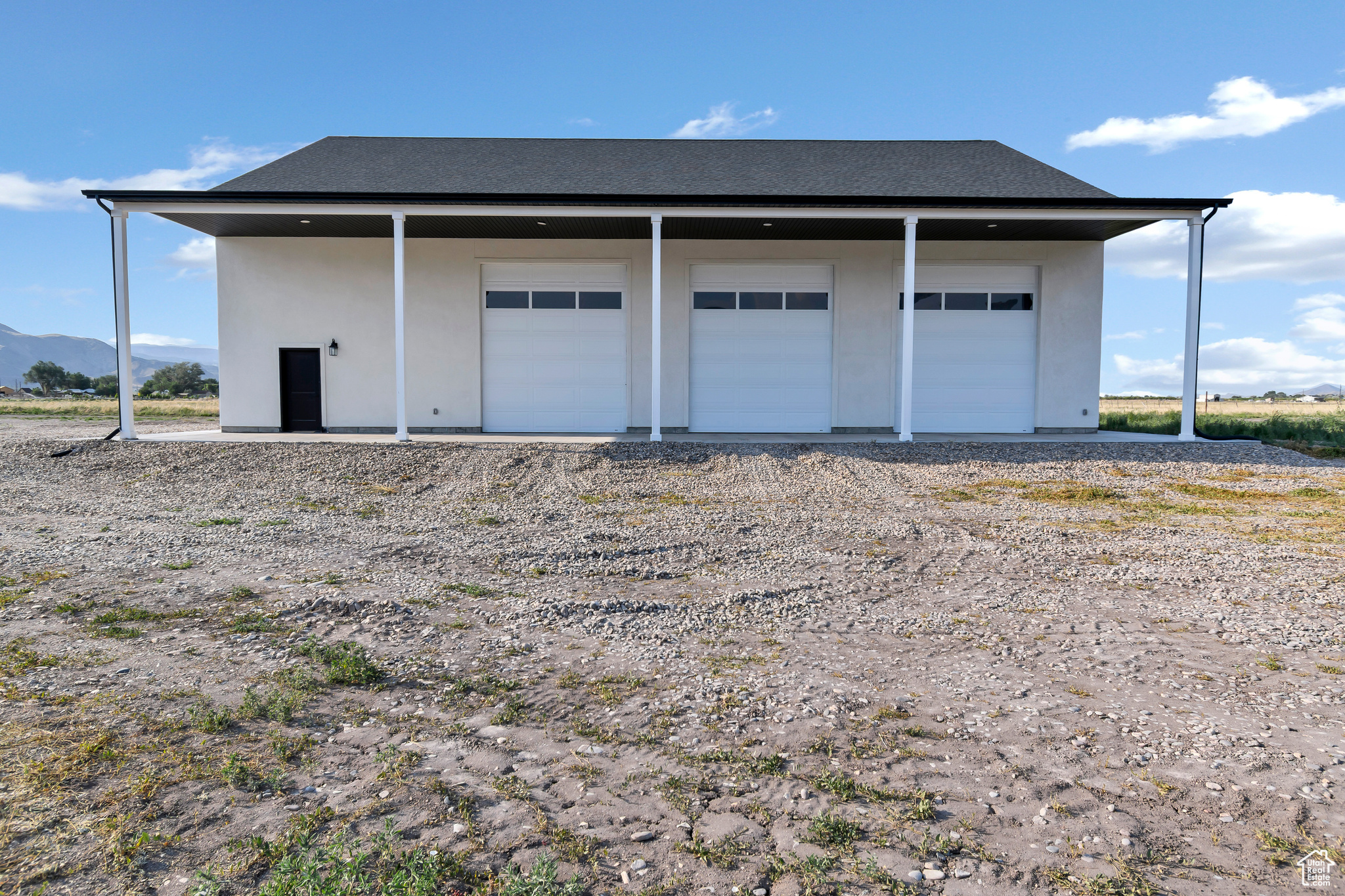 main property photo 57