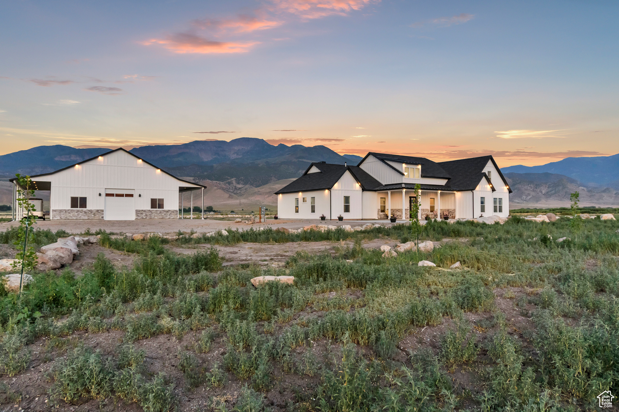 main property photo 64