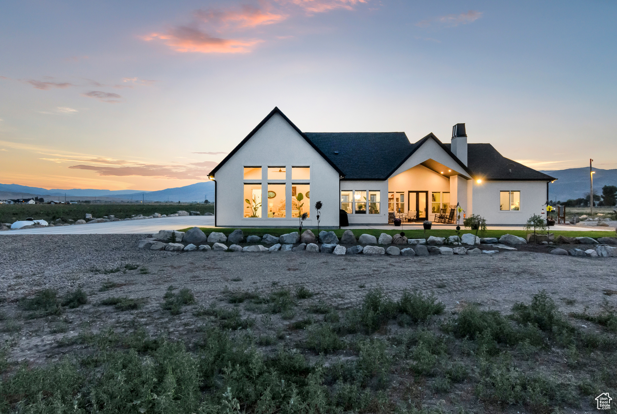 main property photo 65