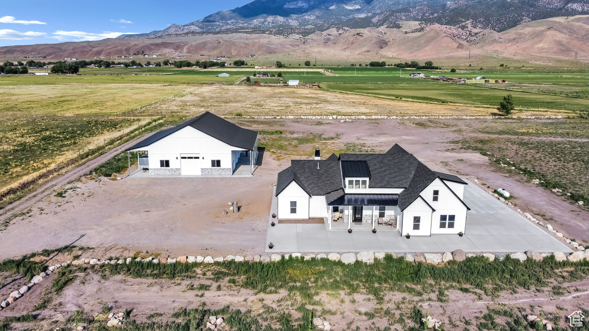 main property photo 79