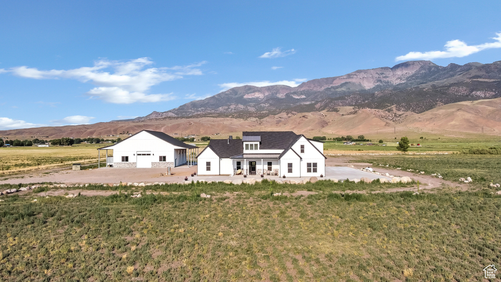 main property photo 81