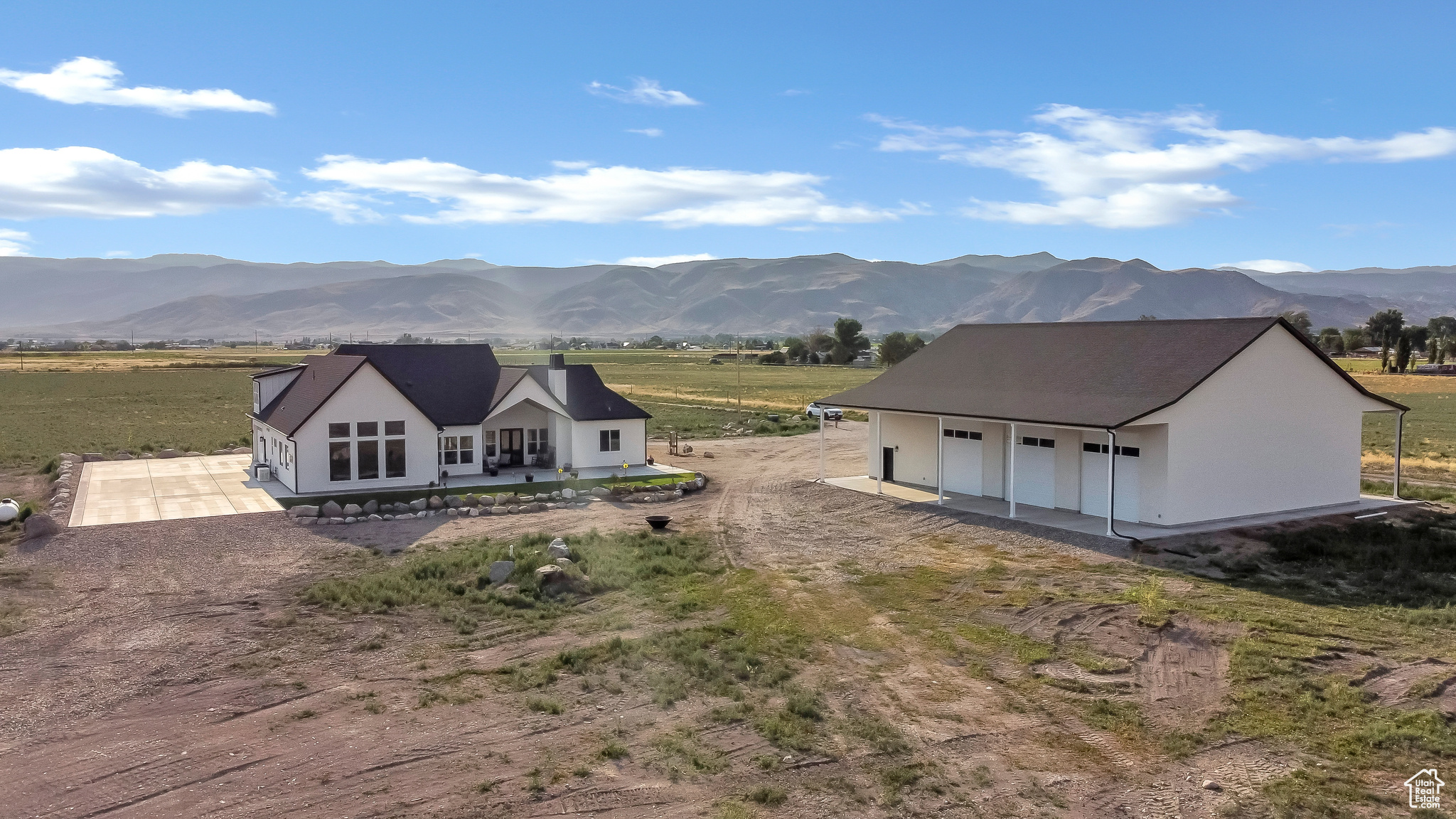 main property photo 85