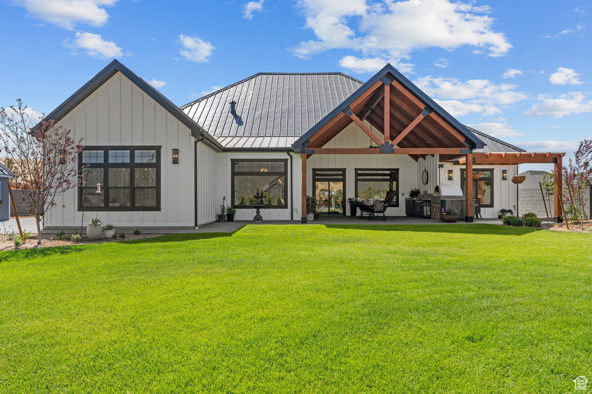 main property photo 59