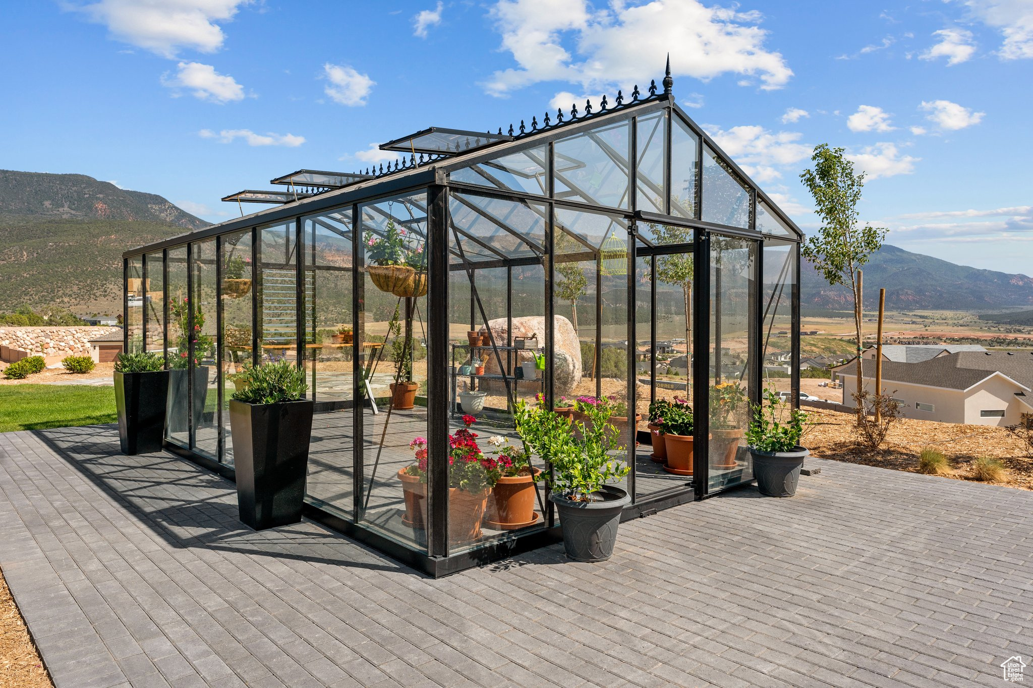 main property photo 60